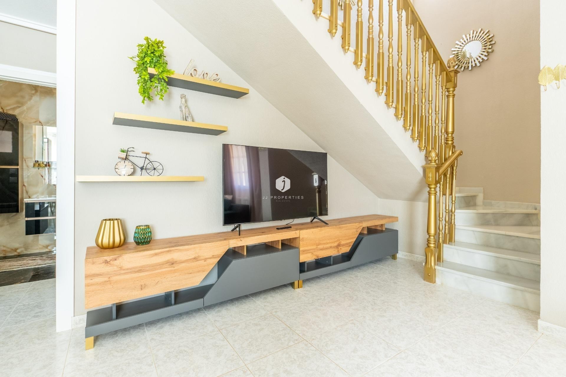 Resale - Chalet -
Torrevieja - Los Balcones - Los Altos del Edén