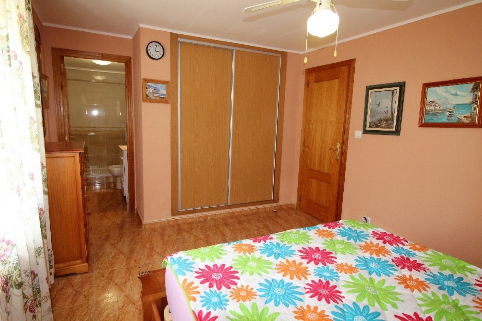 Resale - Chalet -
Torrevieja - Los Balcones