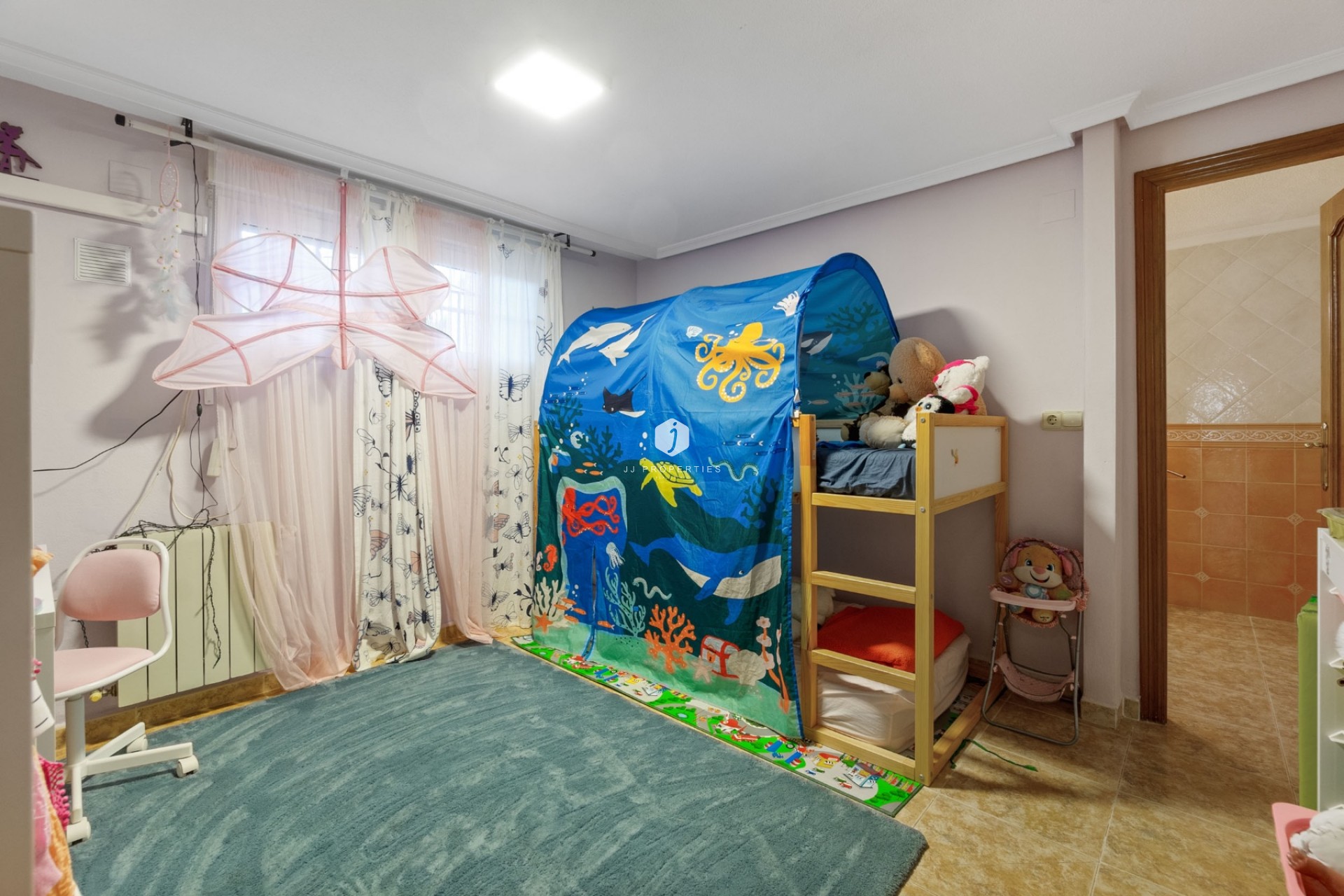 Resale - Chalet -
Torrevieja - Los balcones