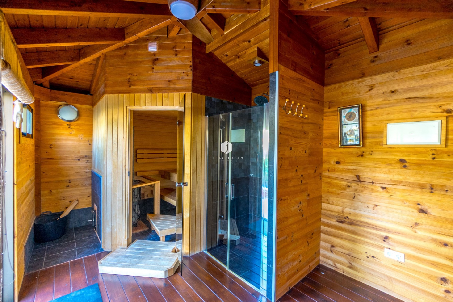 Resale - Chalet -
Torrevieja - Los balcones