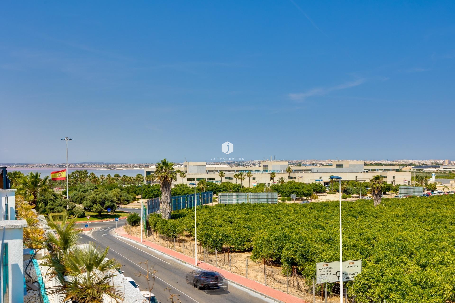 Resale - Chalet -
Torrevieja - Los Balcones