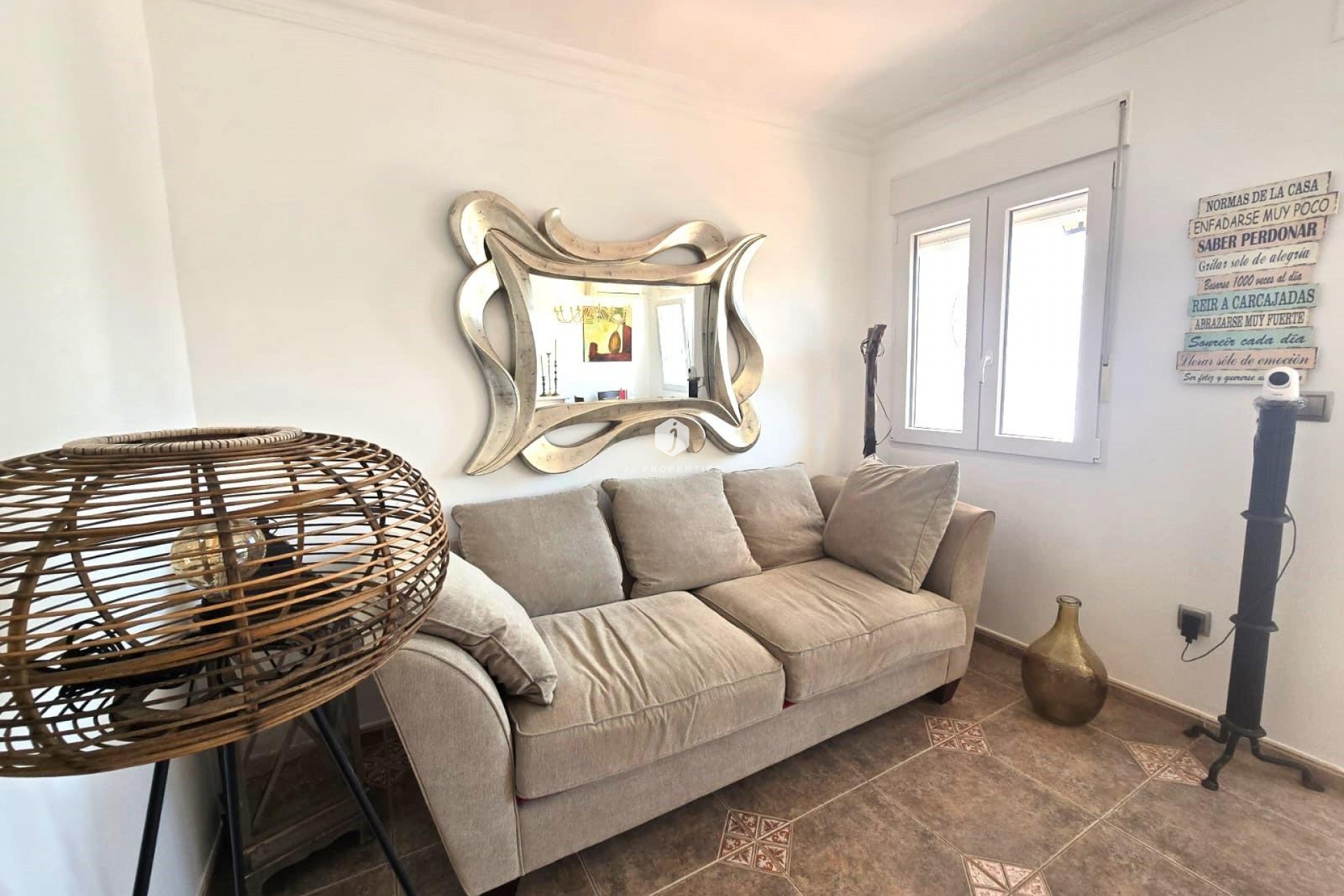 Resale - Chalet -
Torrevieja - Los Balcones