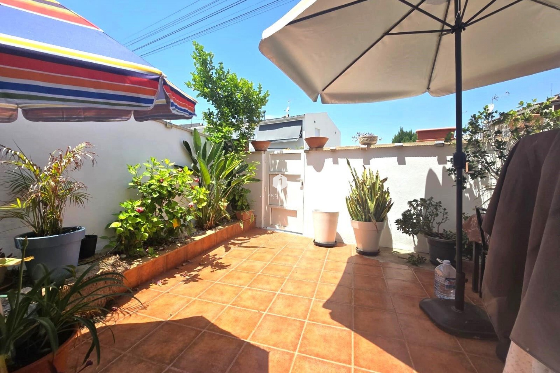 Resale - Chalet -
Torrevieja - Los Balcones