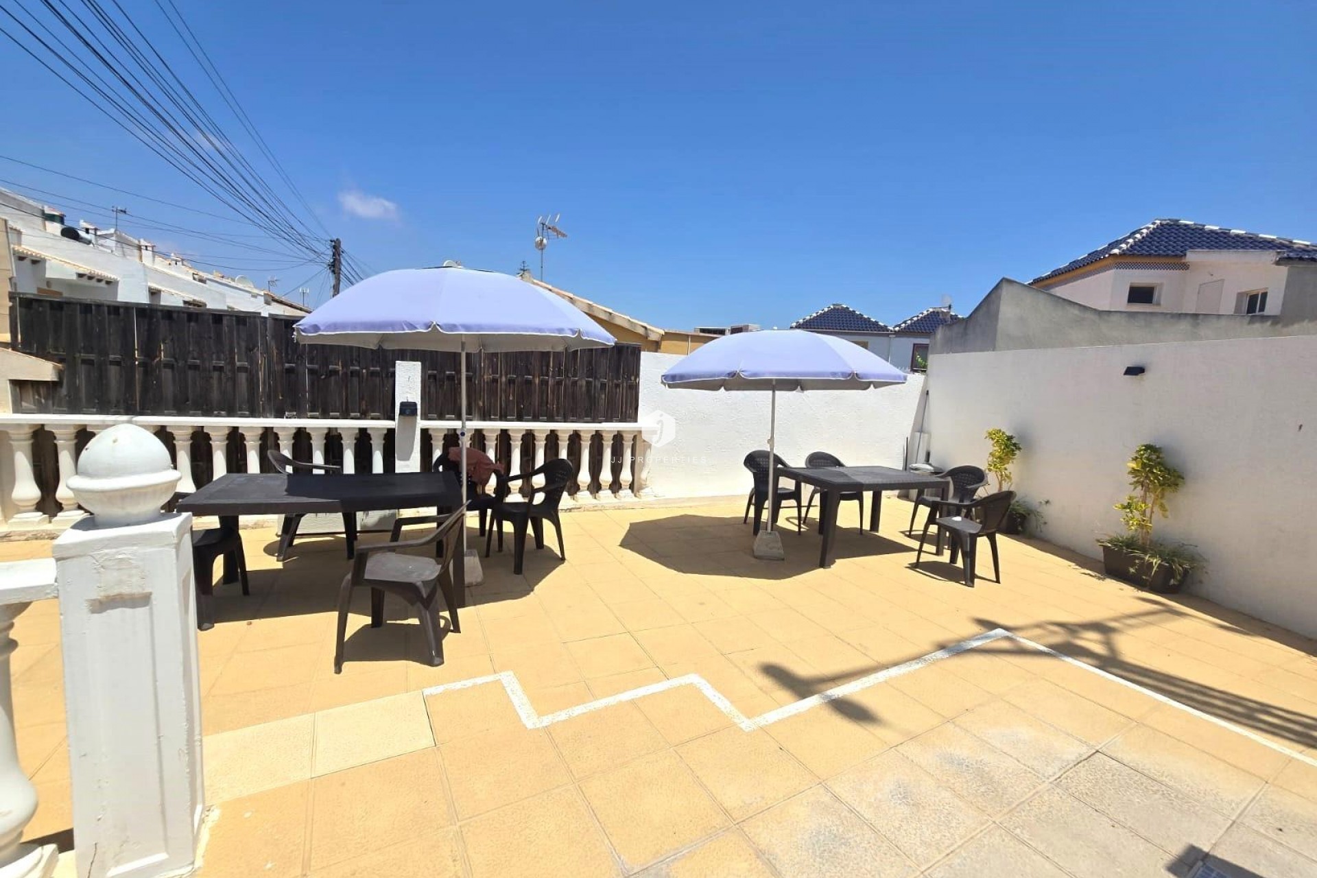 Resale - Chalet -
Torrevieja - Los Balcones
