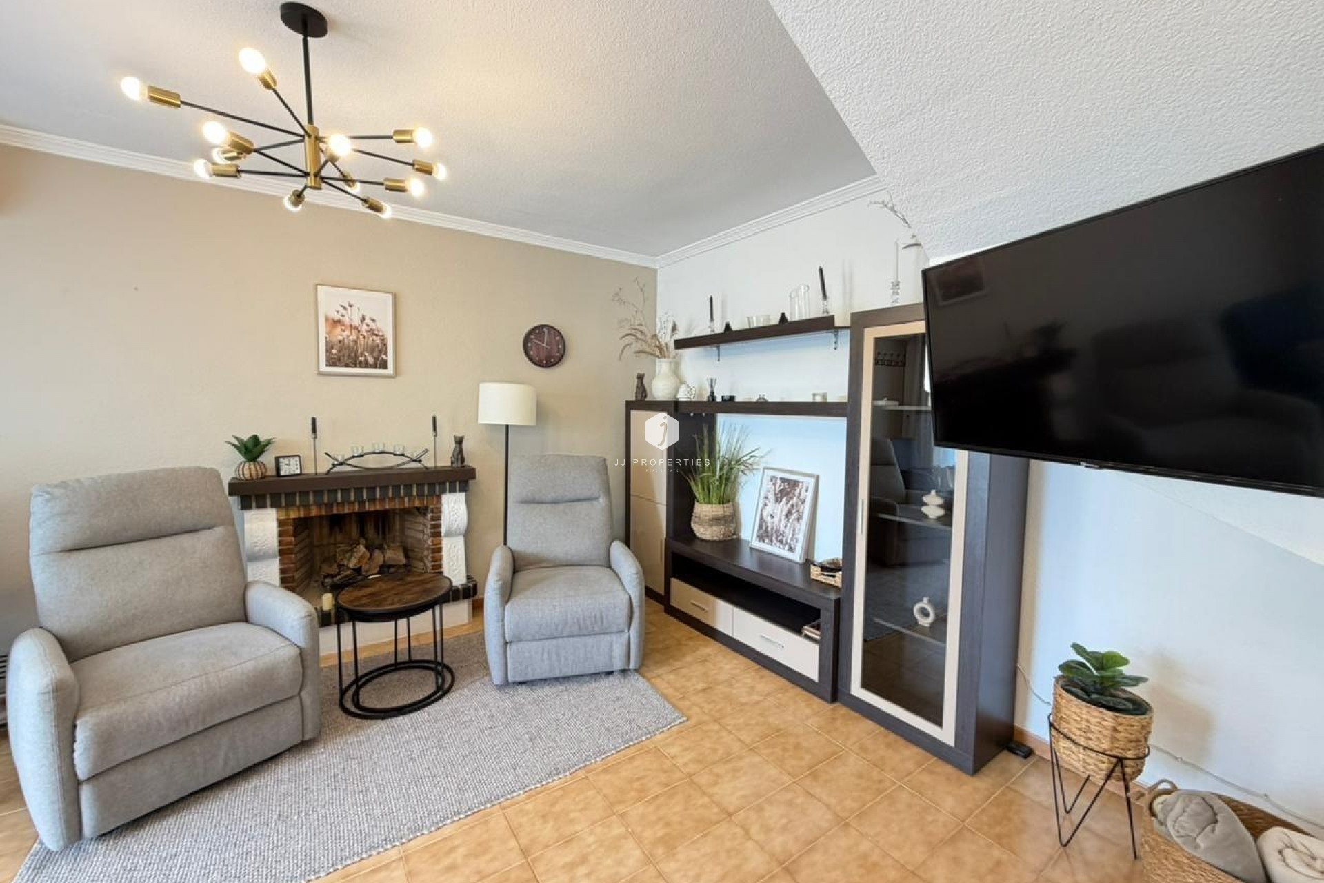 Resale - Chalet -
Torrevieja - Los Frutales