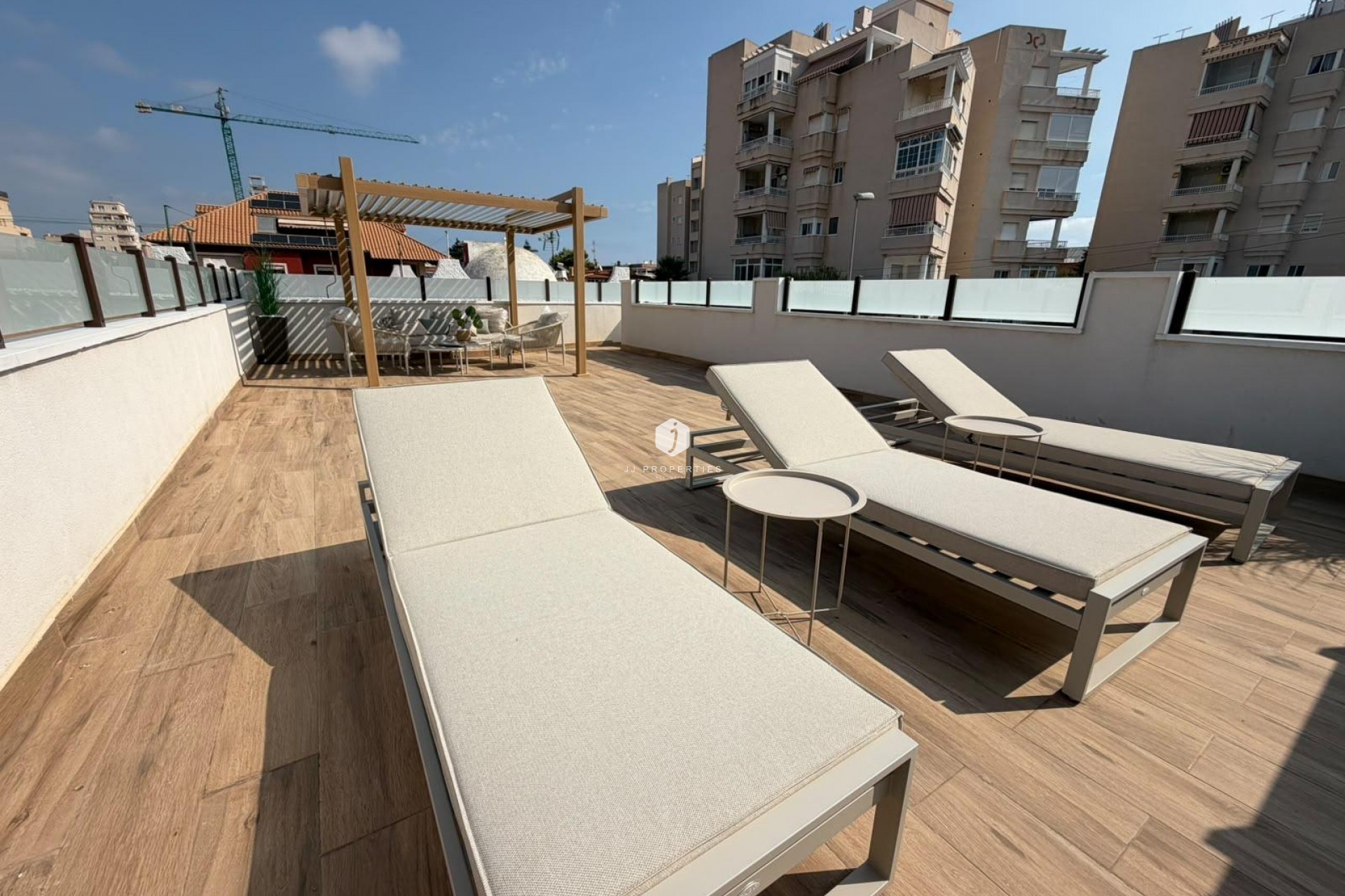 Resale - Chalet -
Torrevieja - Nueva Torrevieja
