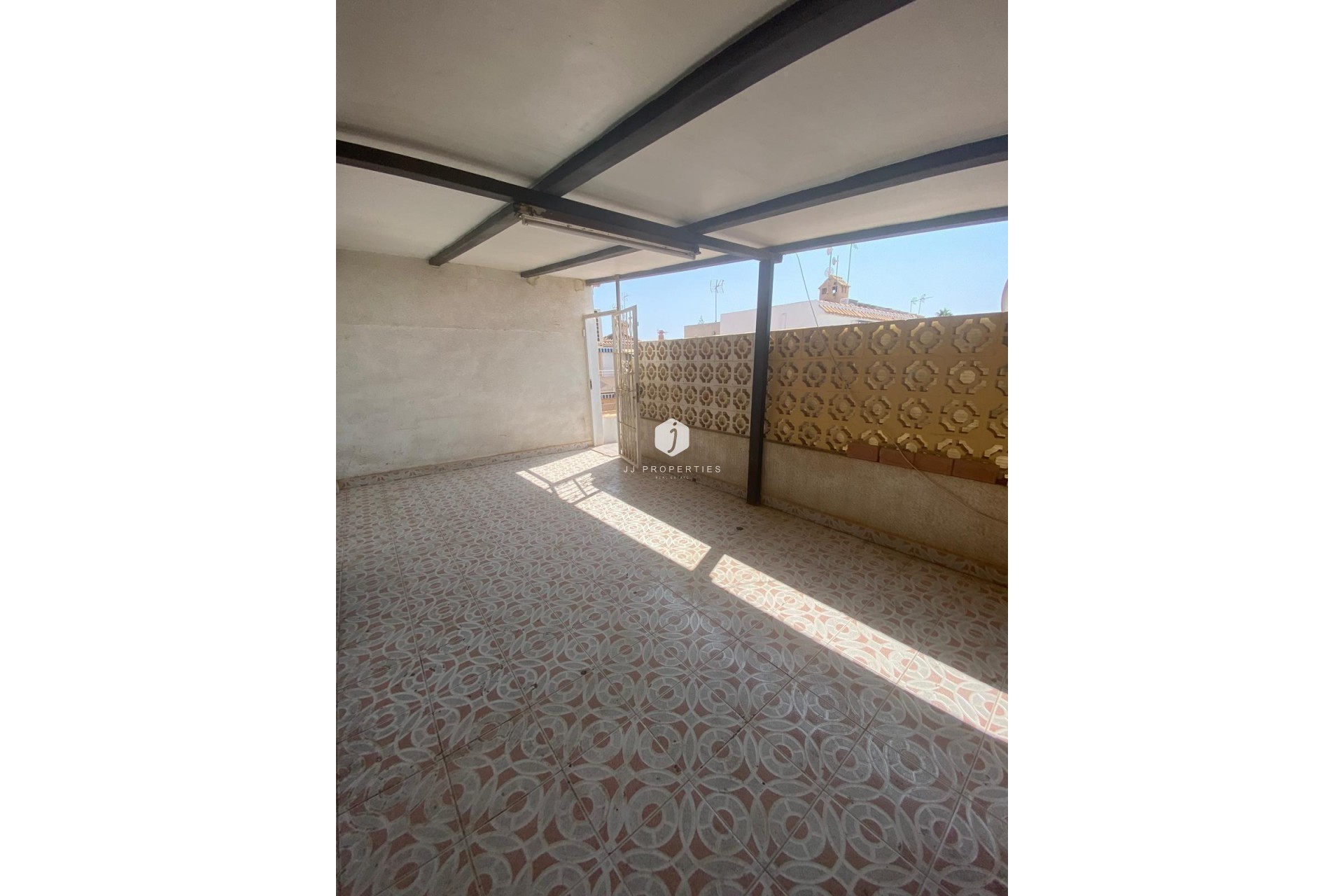 Resale - Chalet -
Torrevieja - Parque Acuático - Sector 25