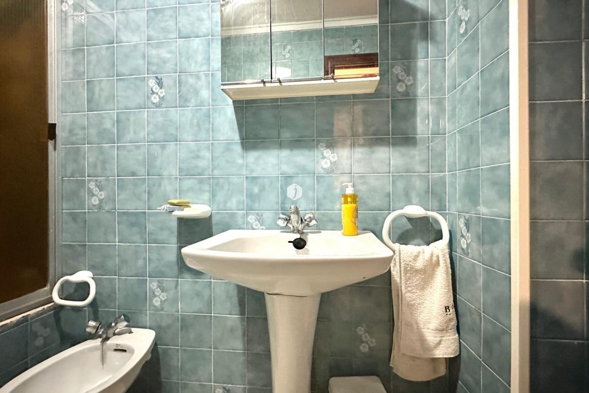 Resale - Chalet -
Torrevieja - Playa del Cura