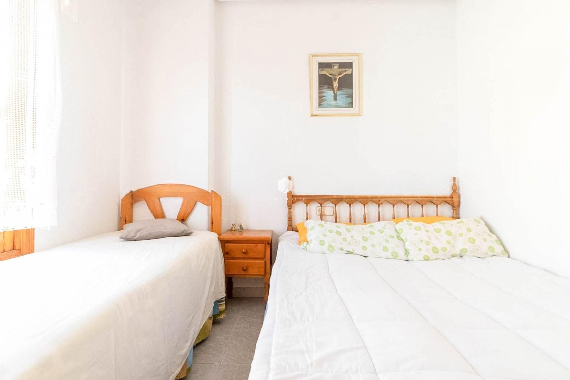 Resale - Chalet -
Torrevieja - Playa del Cura