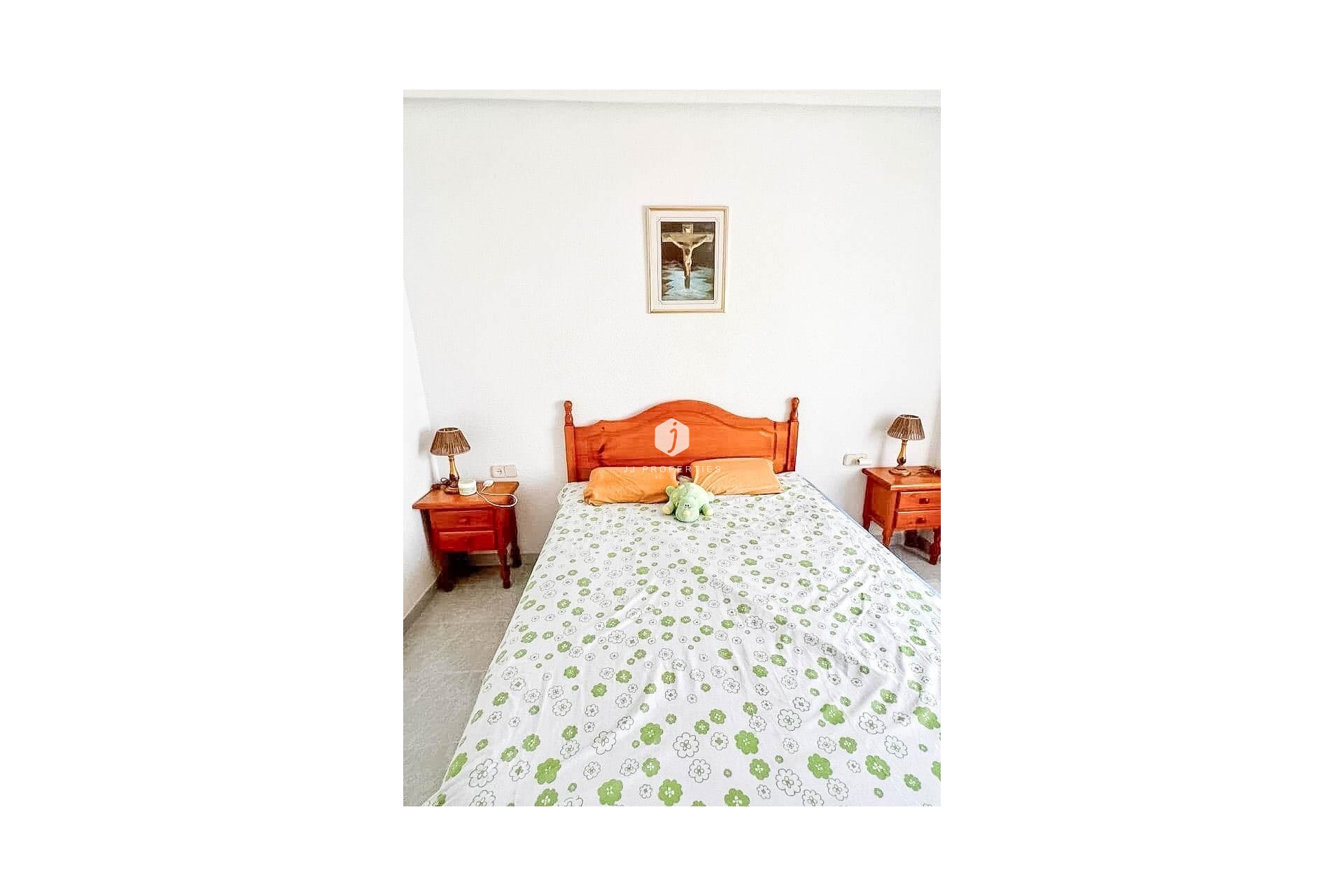 Resale - Chalet -
Torrevieja - Playa del Cura