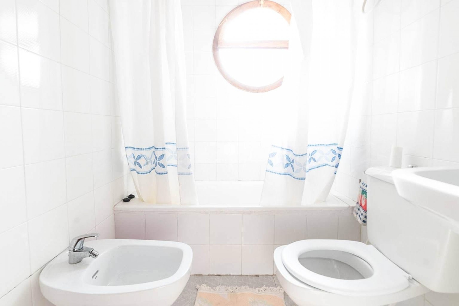 Resale - Chalet -
Torrevieja - Playa del Cura