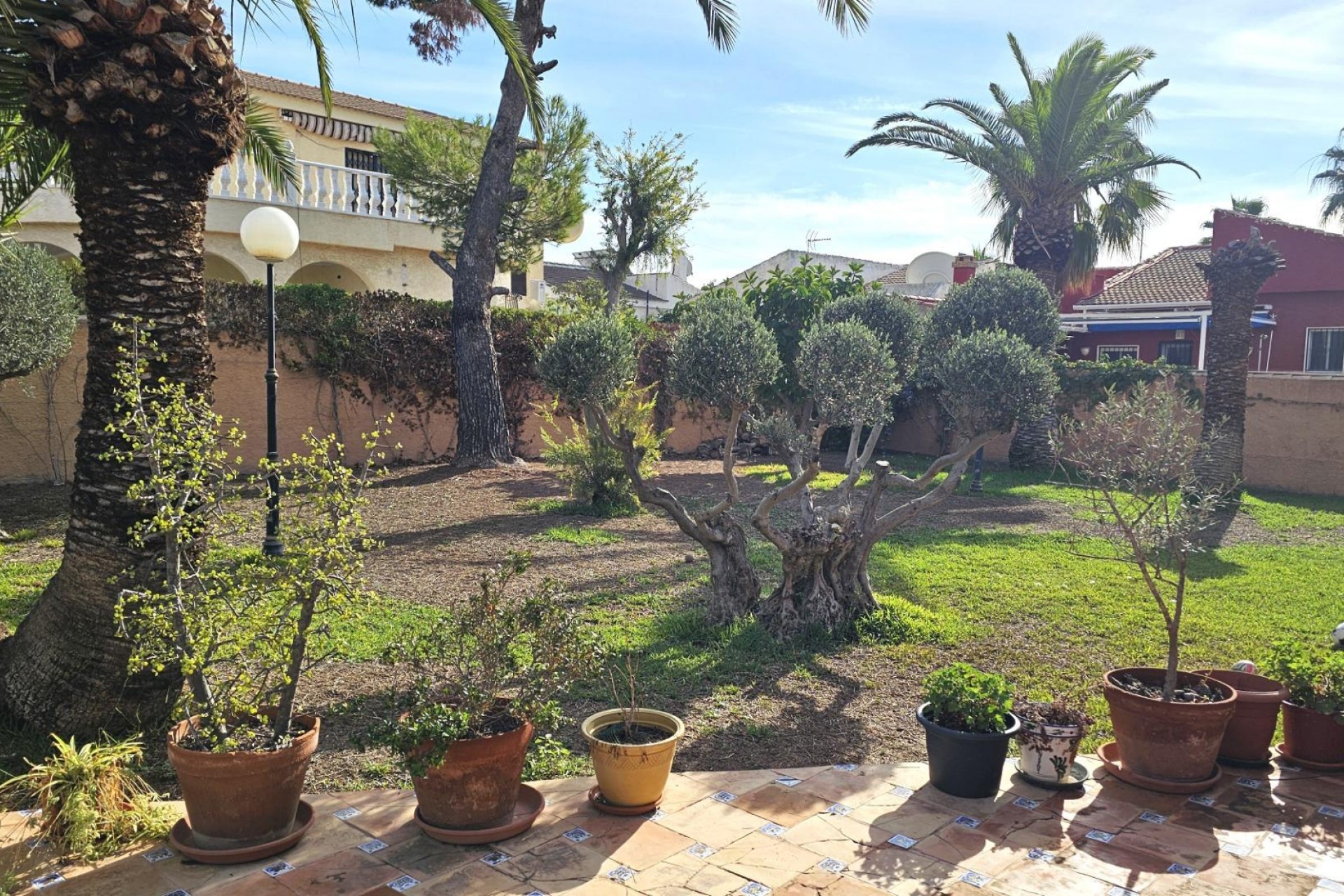 Resale - Chalet -
Torrevieja - San luis