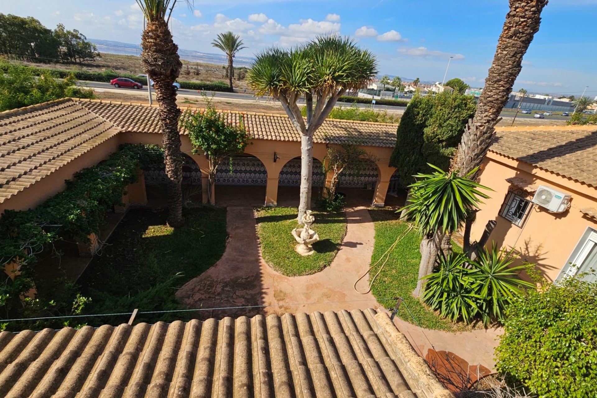 Resale - Chalet -
Torrevieja - San luis