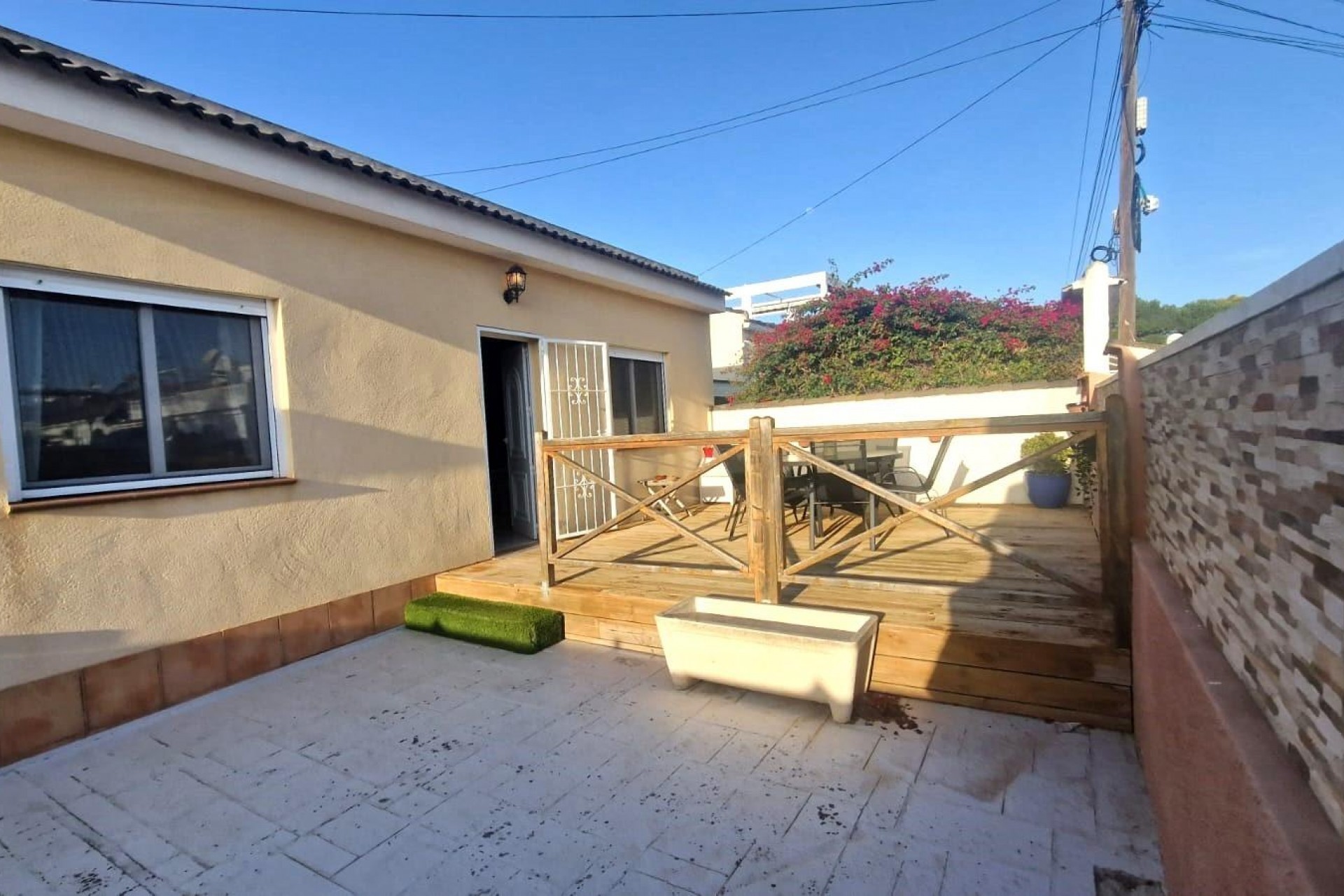 Resale - Chalet -
Torrevieja - San luis