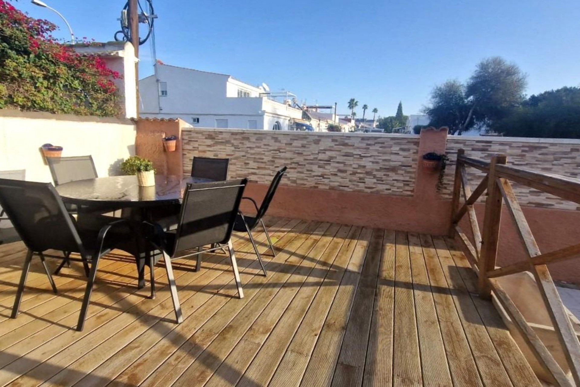 Resale - Chalet -
Torrevieja - San luis