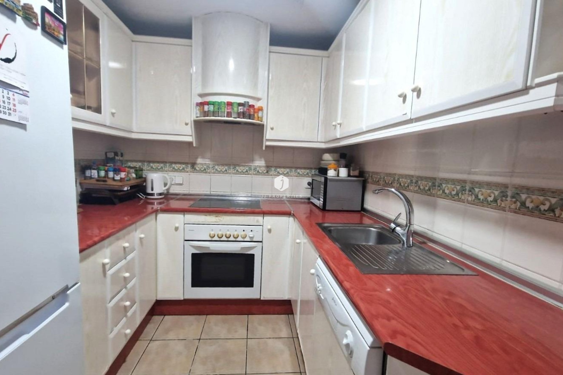 Resale - Chalet -
Torrevieja - Torreblanca