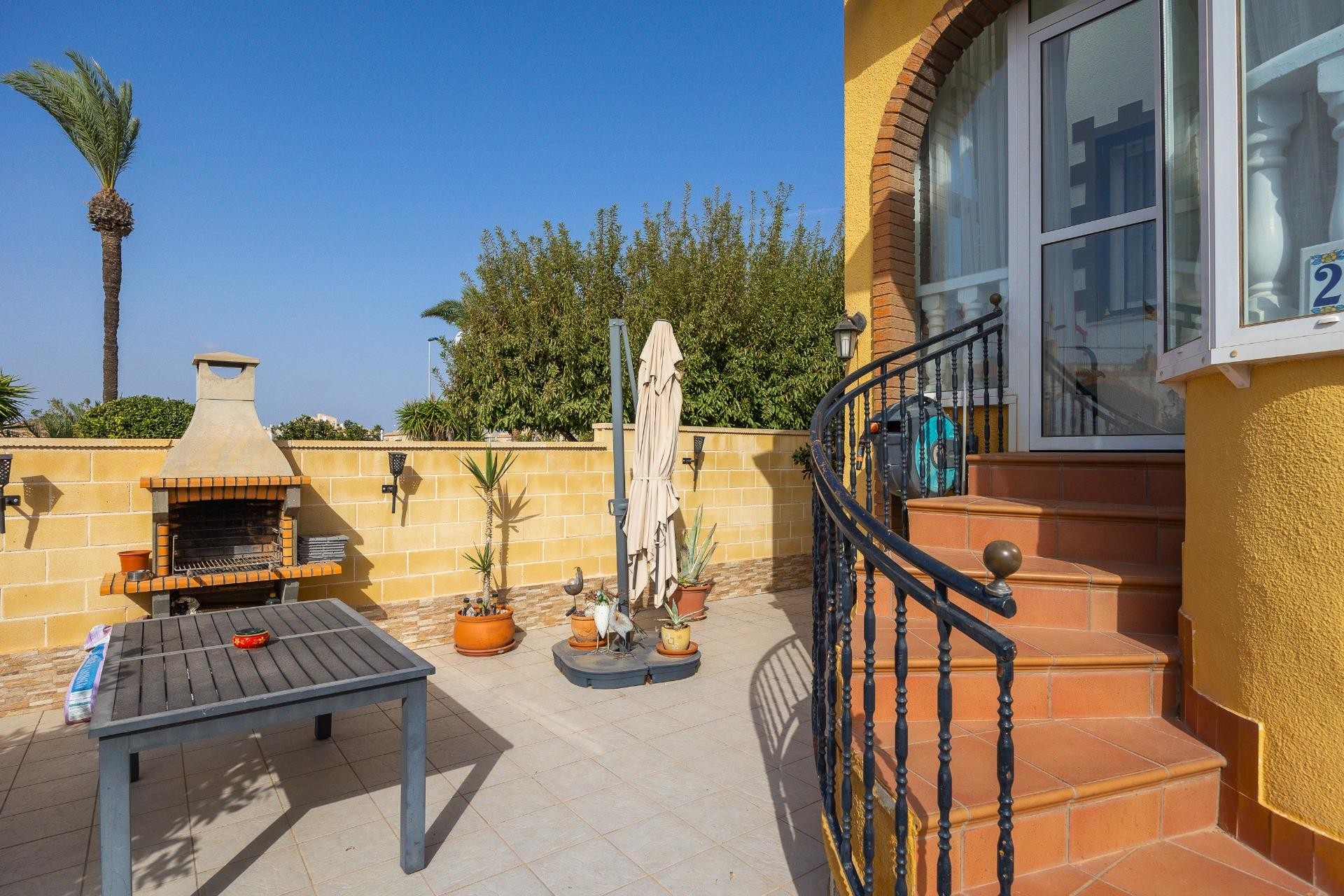 Resale - Chalet -
Torrevieja - Torreta Florida