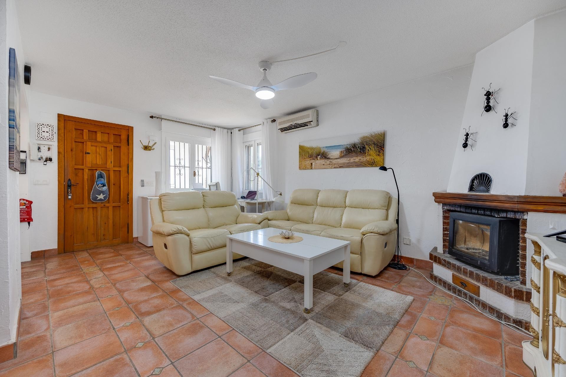 Resale - Chalet -
Torrevieja - Torreta Florida