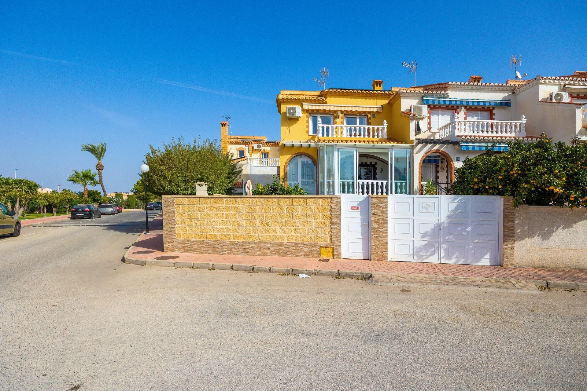 Resale - Chalet -
Torrevieja - Torreta Florida