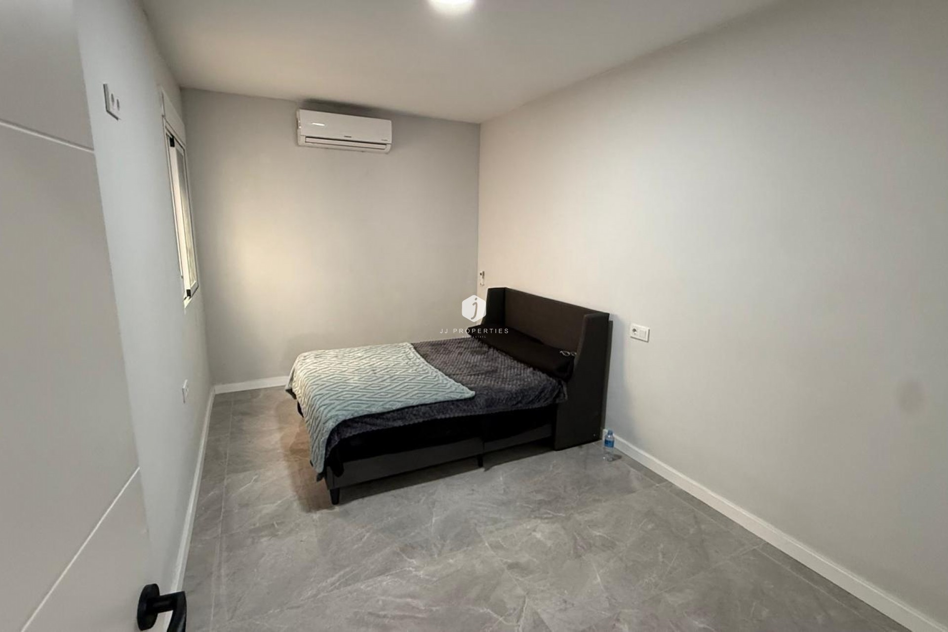 Resale - Chalet -
Torrevieja - Torreta Florida