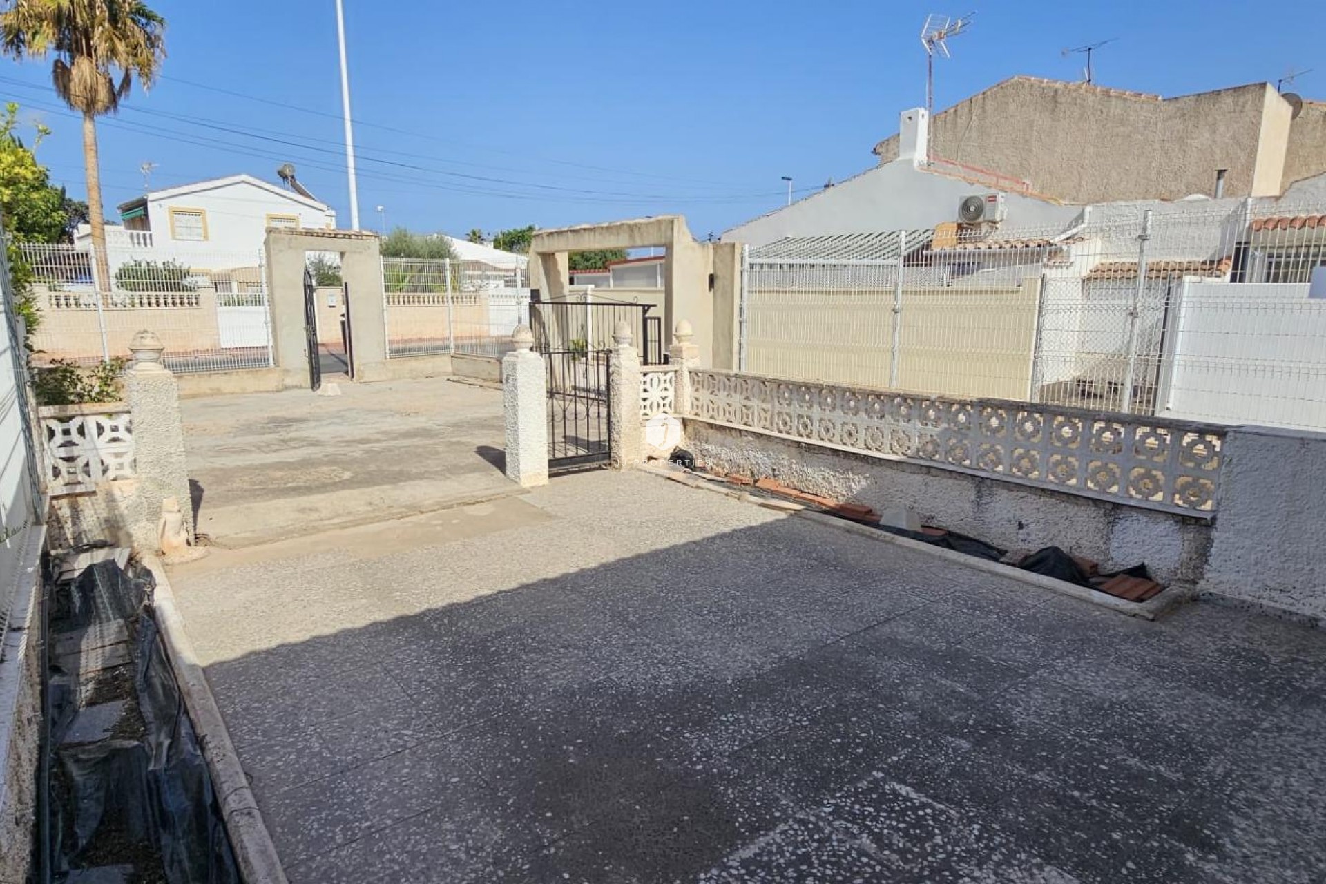 Resale - Chalet -
Torrevieja - Torreta Florida