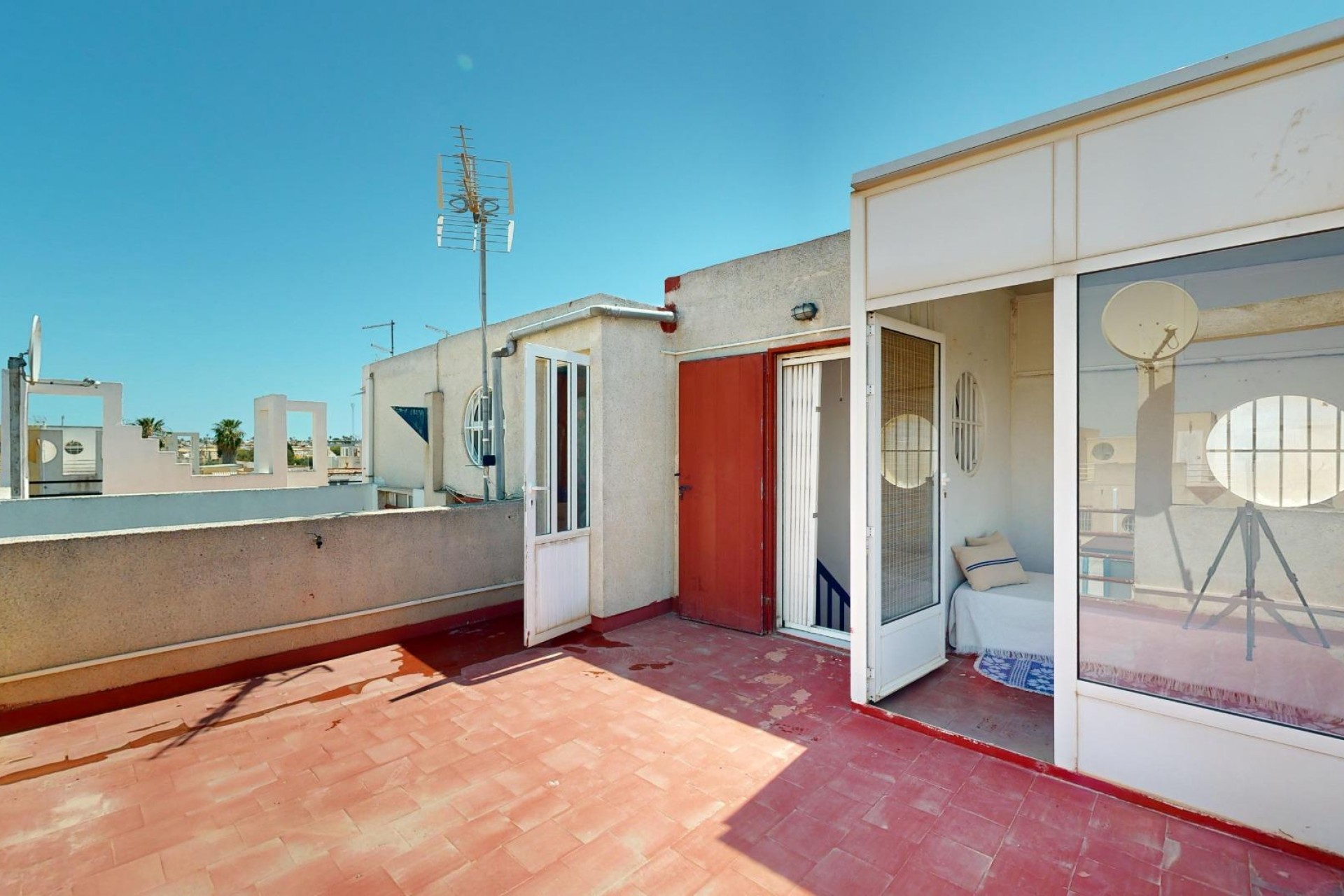 Resale - Chalet -
Torrevieja - Torretas