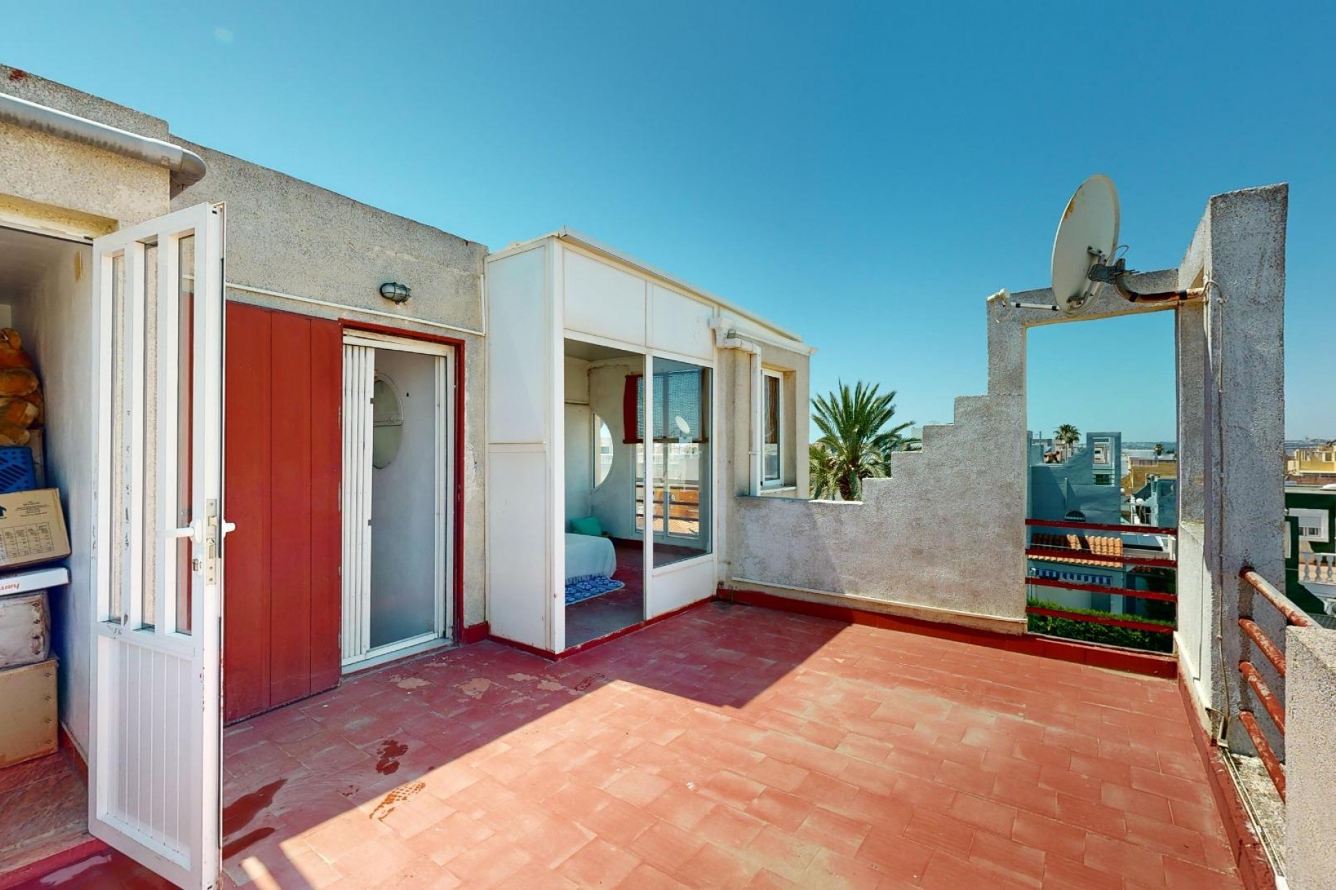 Resale - Chalet -
Torrevieja - Torretas