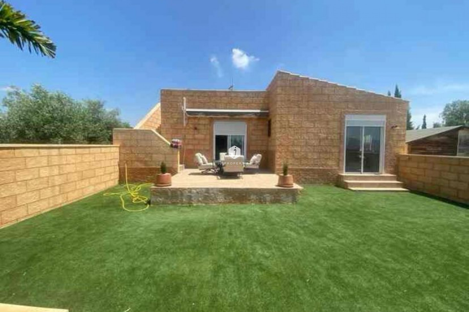 Resale - Country Property -
Albatera - Inland