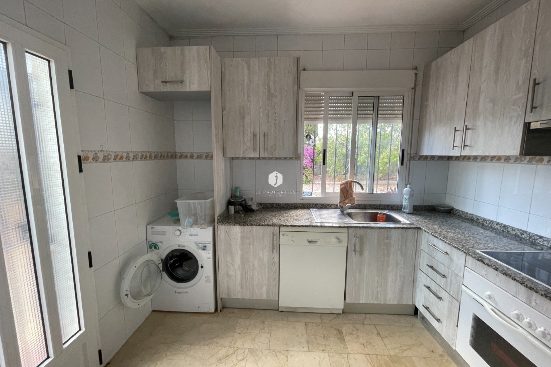 Resale - Country Property -
Albatera - Inland