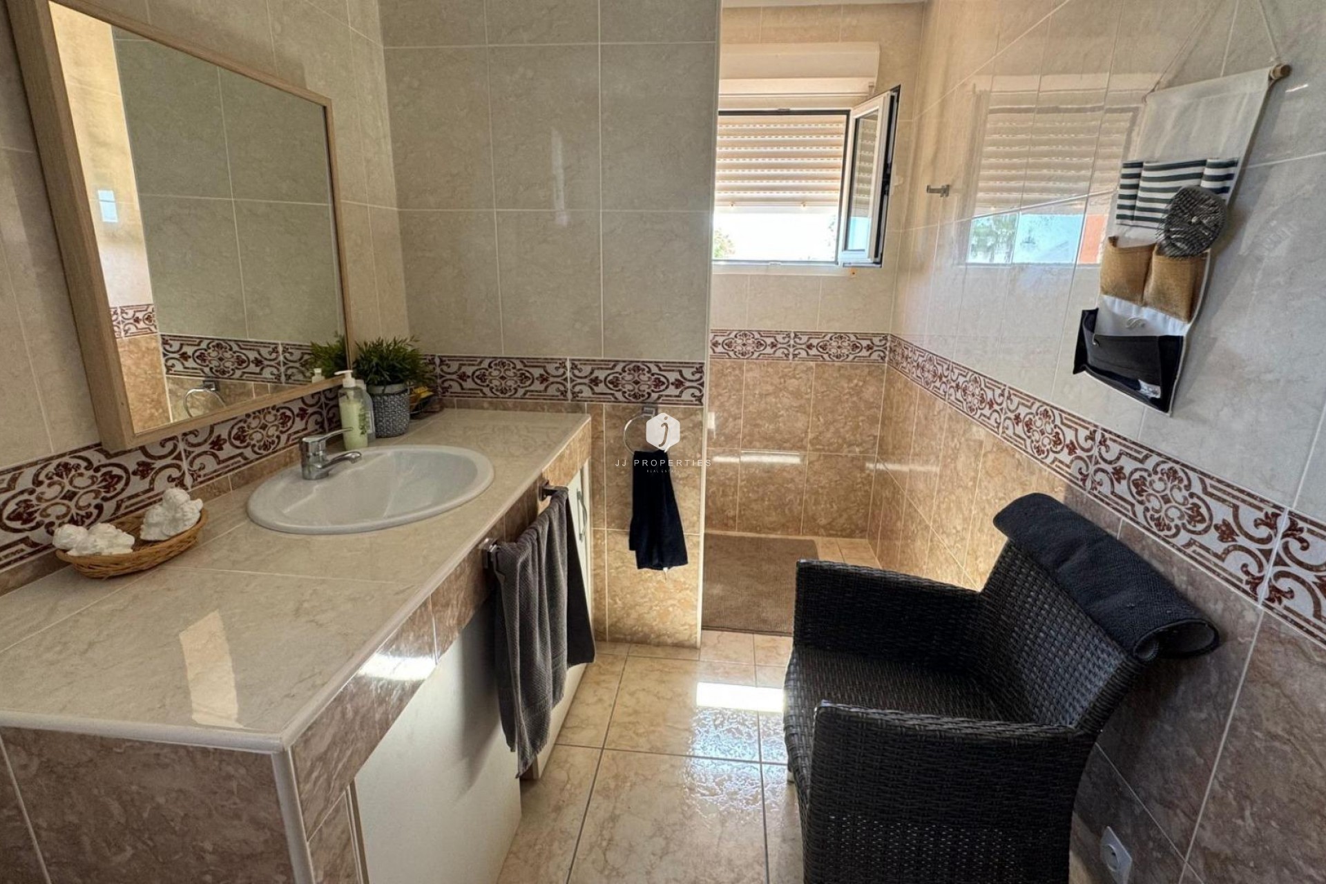 Resale - Country Property -
Albatera - Inland