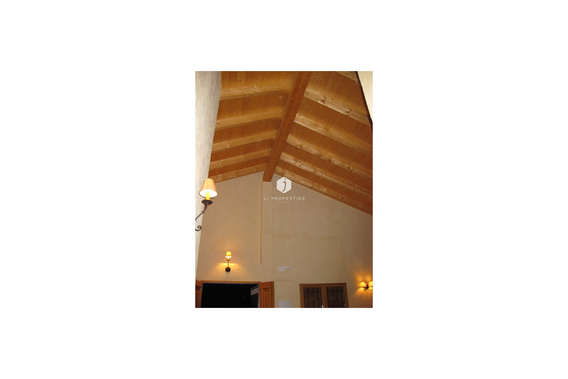 Resale - Country Property -
Benferri - Inland