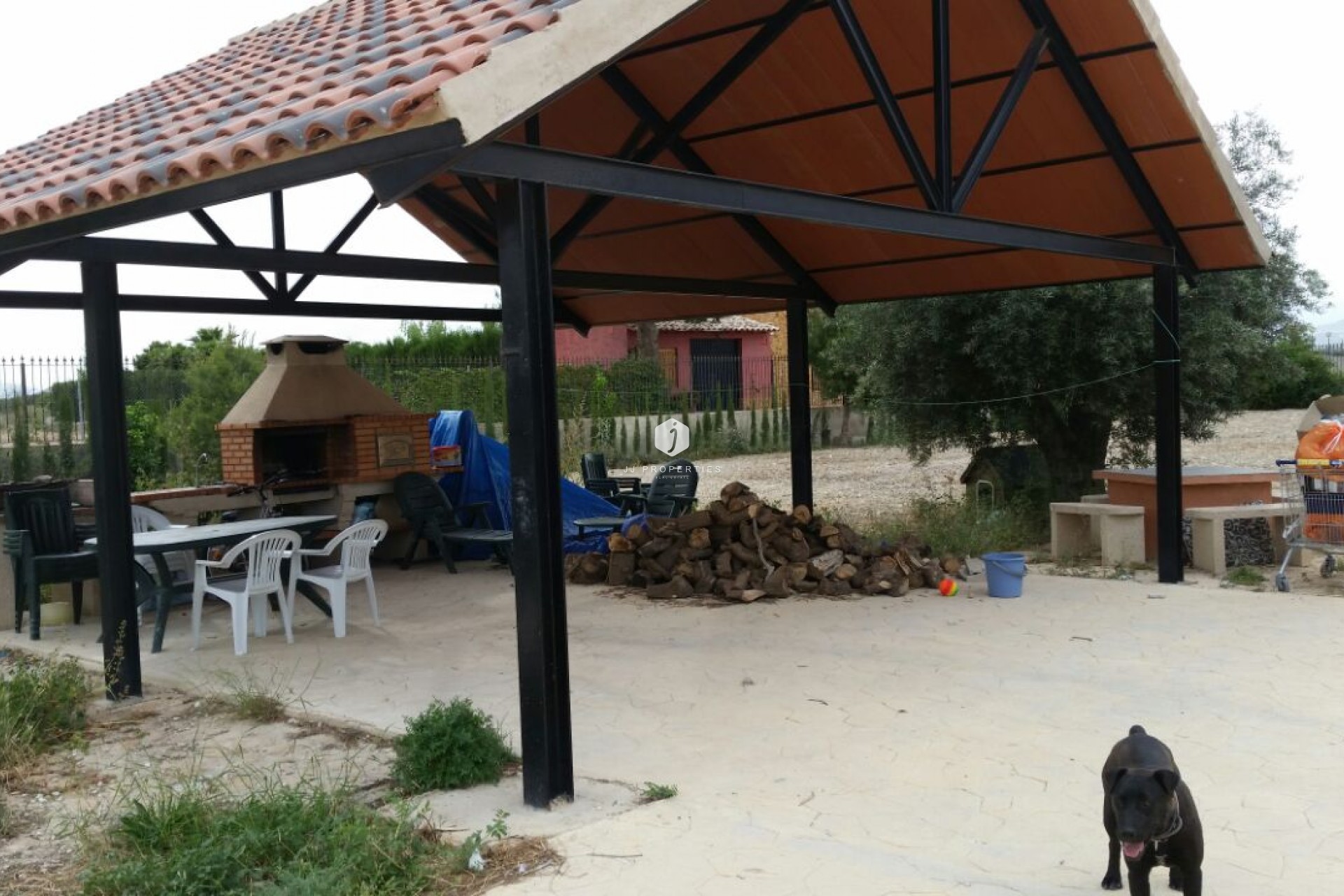 Resale - Country Property -
Benferri - Inland