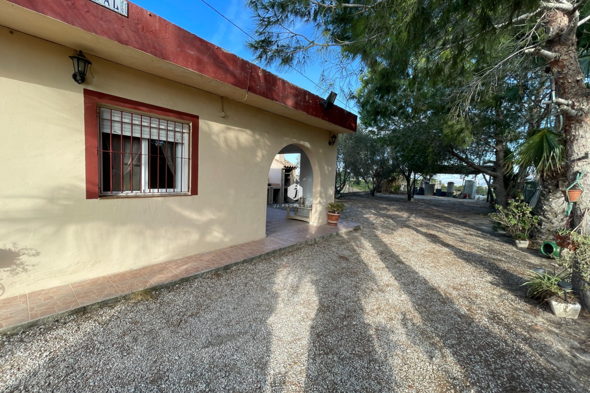 Resale - Country Property -
Jacarilla - Inland