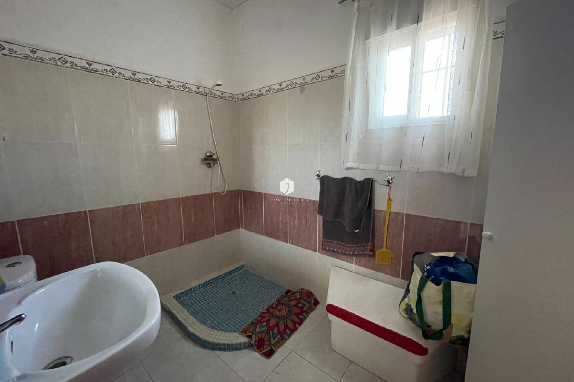 Resale - Country Property -
Jacarilla - Inland