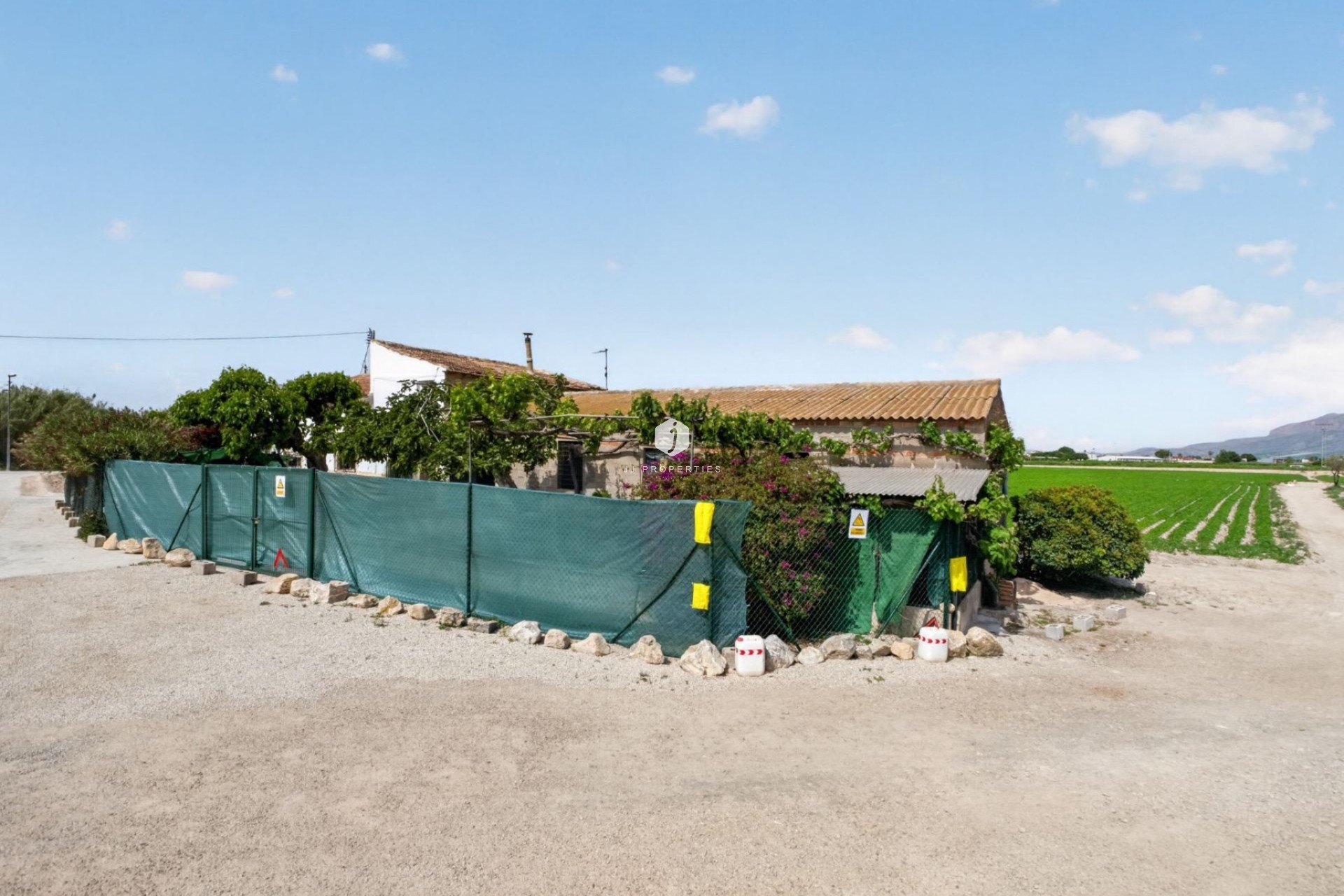 Resale - Country Property -
Orihuela - Desamparados