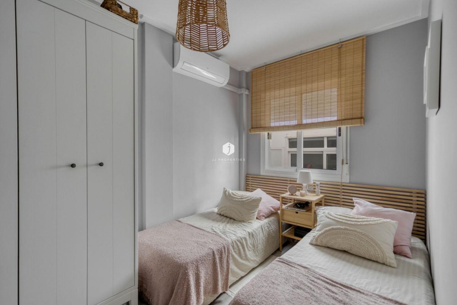 Resale - Duplex -
Los Balcones - Costa Blanca