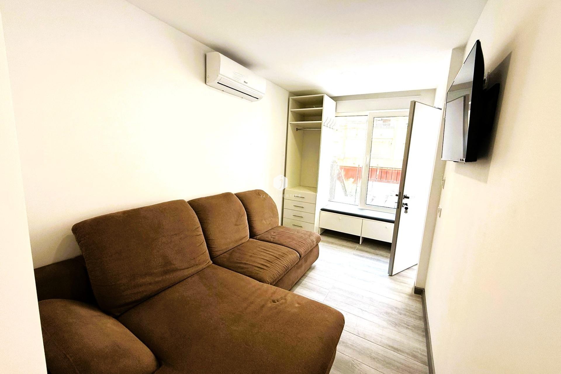 Resale - Duplex -
Torrevieja - Centro