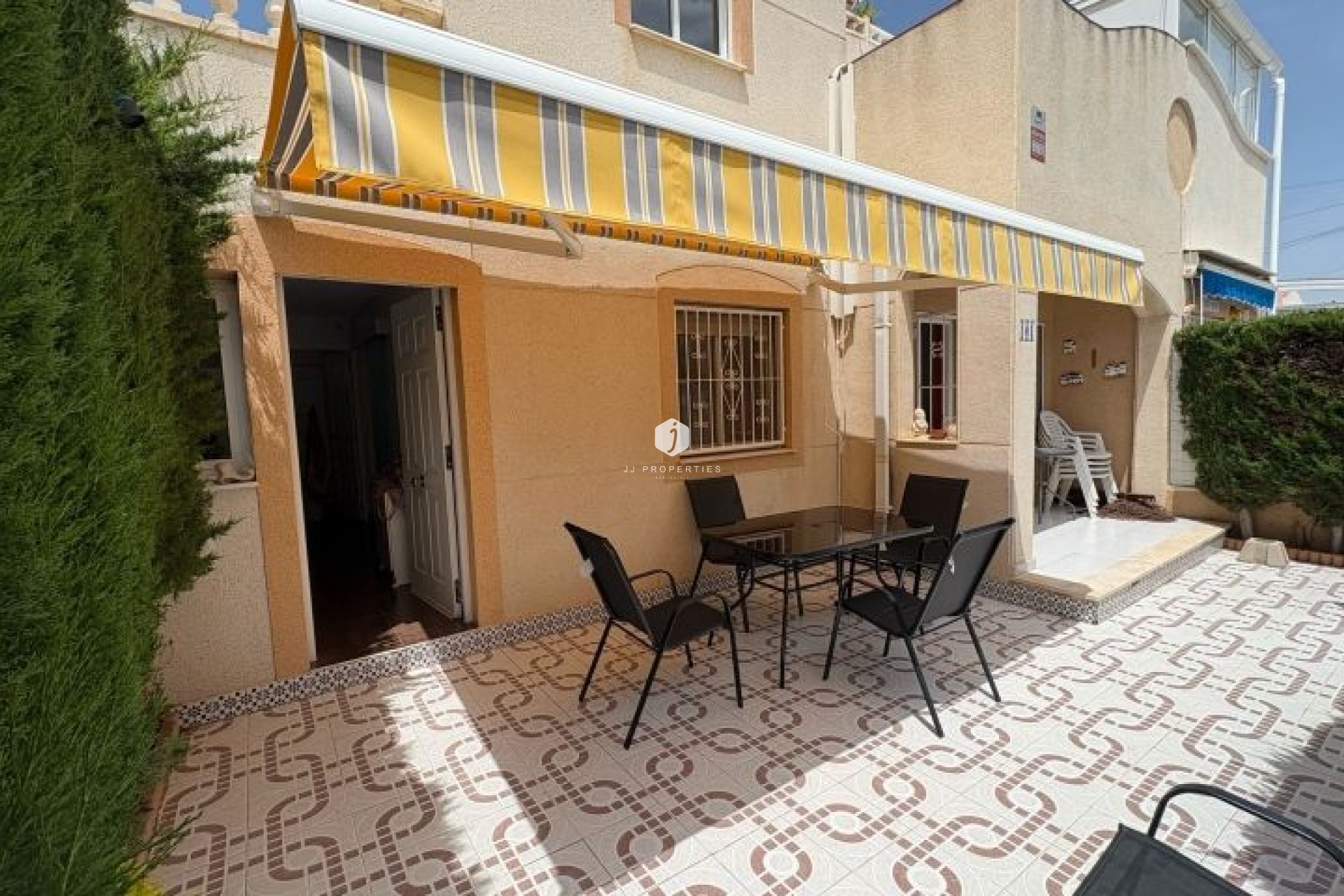 Resale - Duplex -
Torrevieja - Costa Blanca