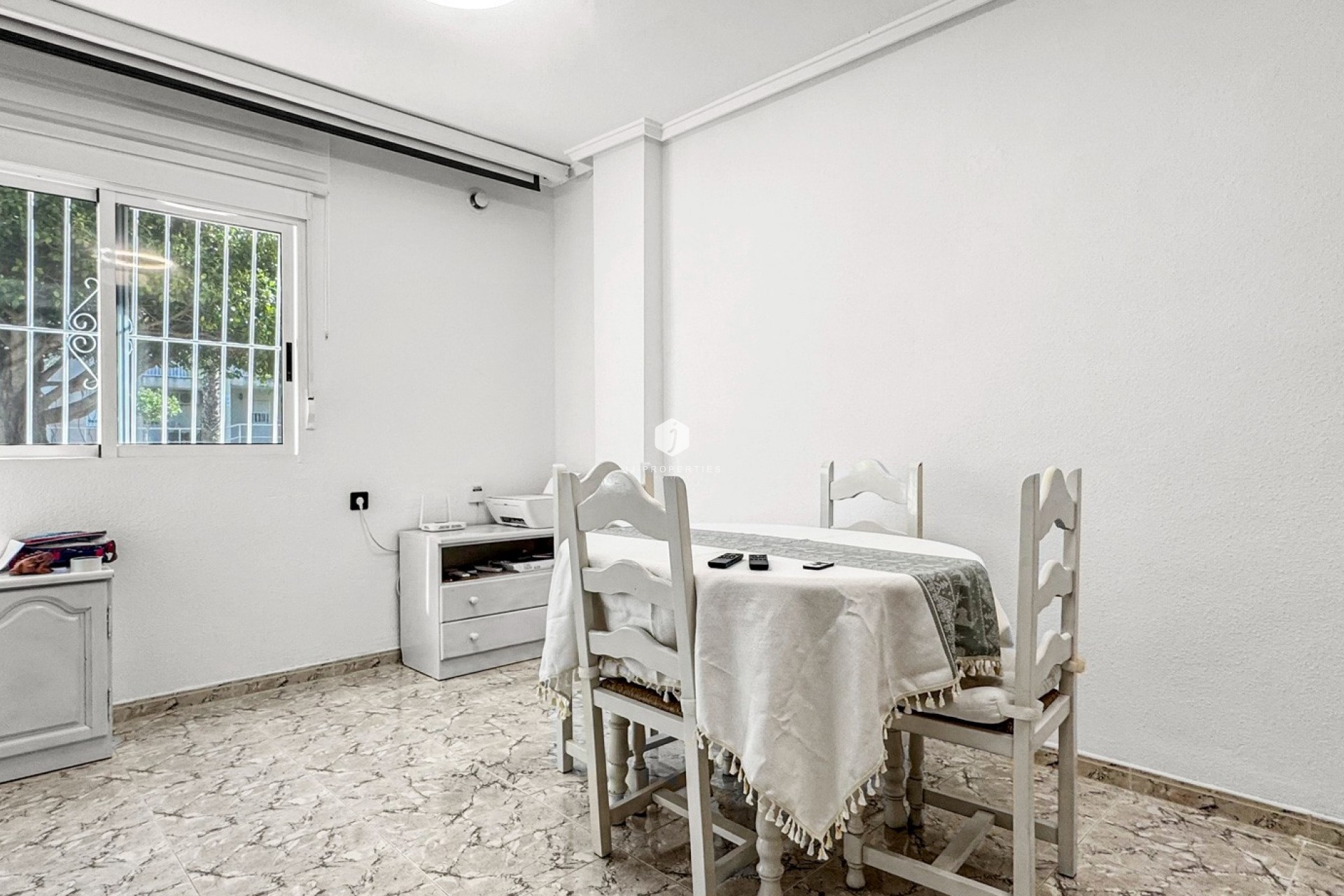 Resale - Duplex -
Torrevieja - Costa Blanca