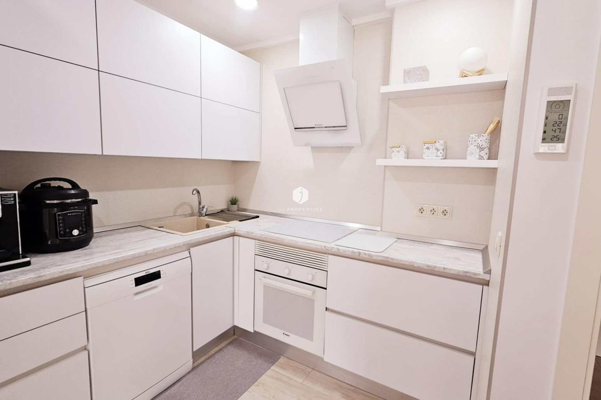 Resale - Duplex -
Torrevieja - La siesta