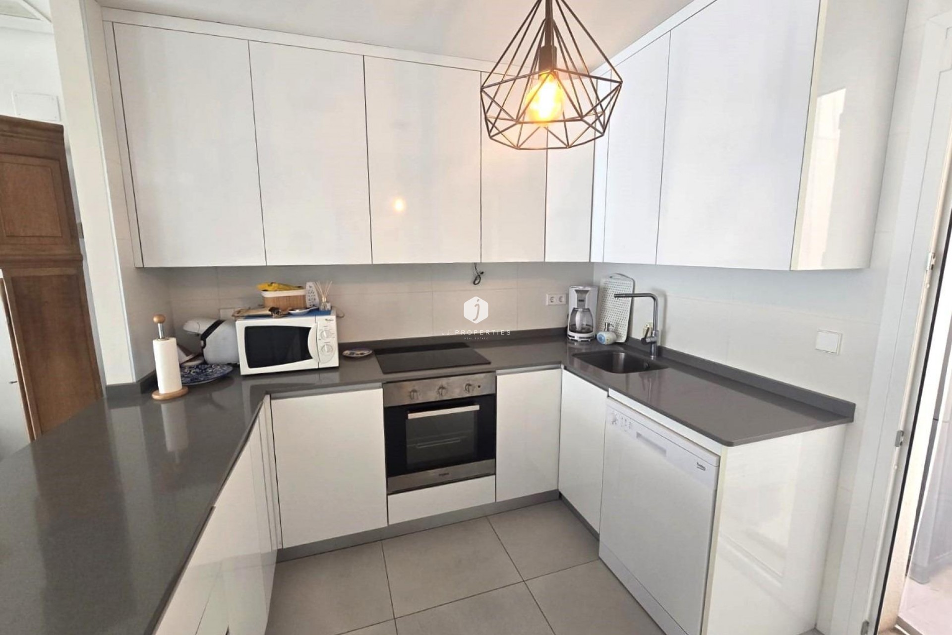 Resale - Duplex -
Torrevieja - Sector 25