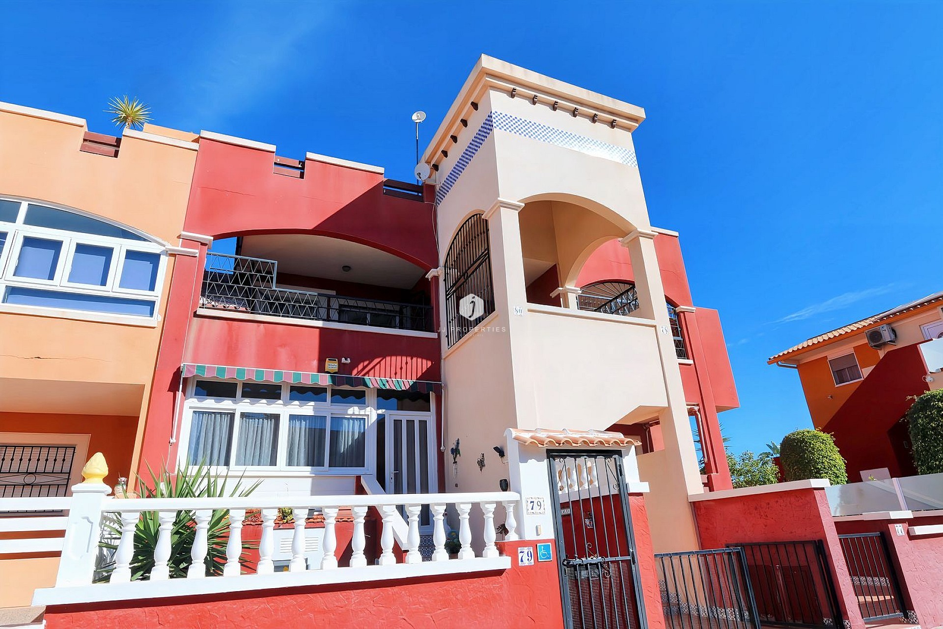 Resale - Penthouse -
Los Altos - Costa Blanca
