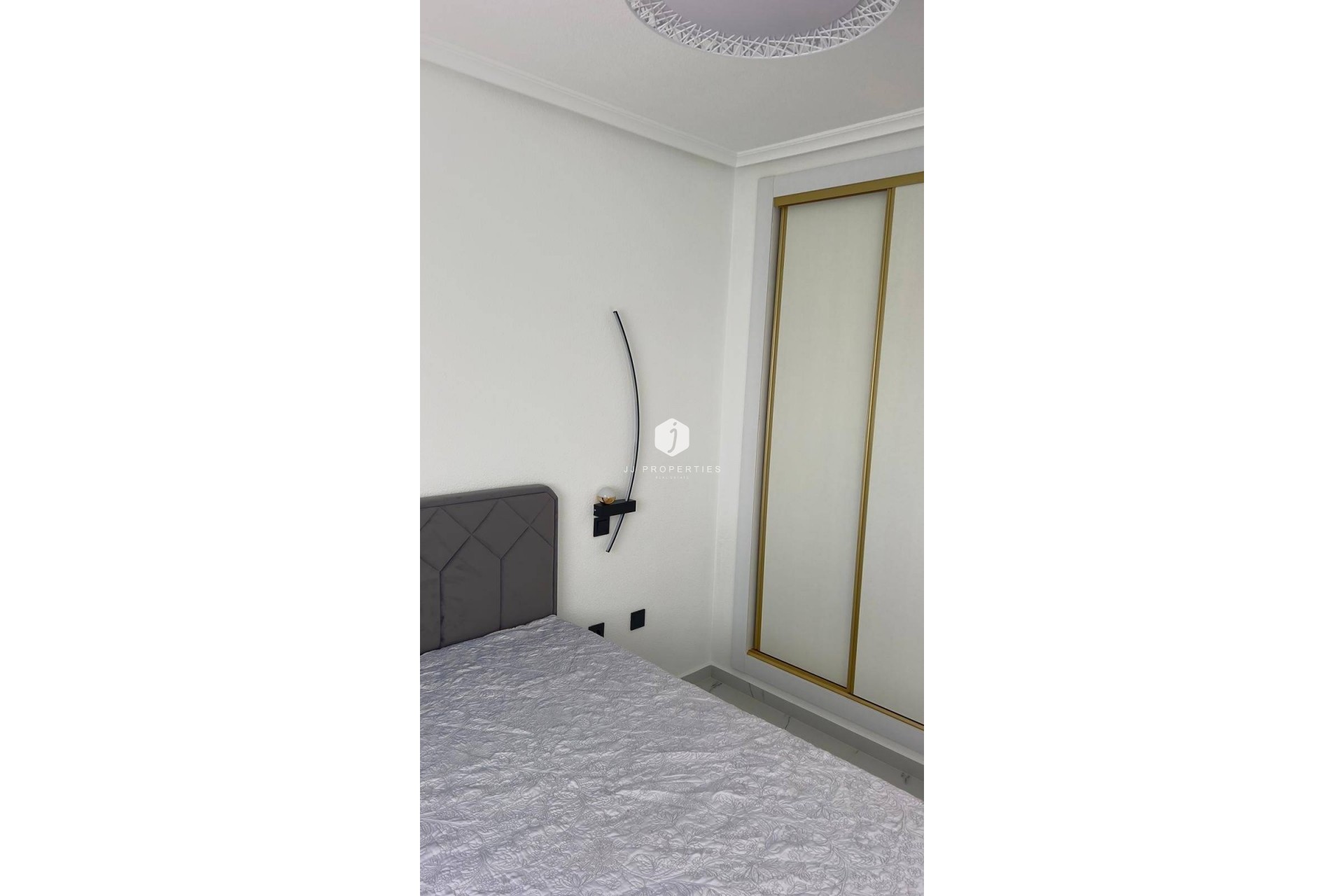 Resale - Penthouse -
Orihuela Costa - La Zenia