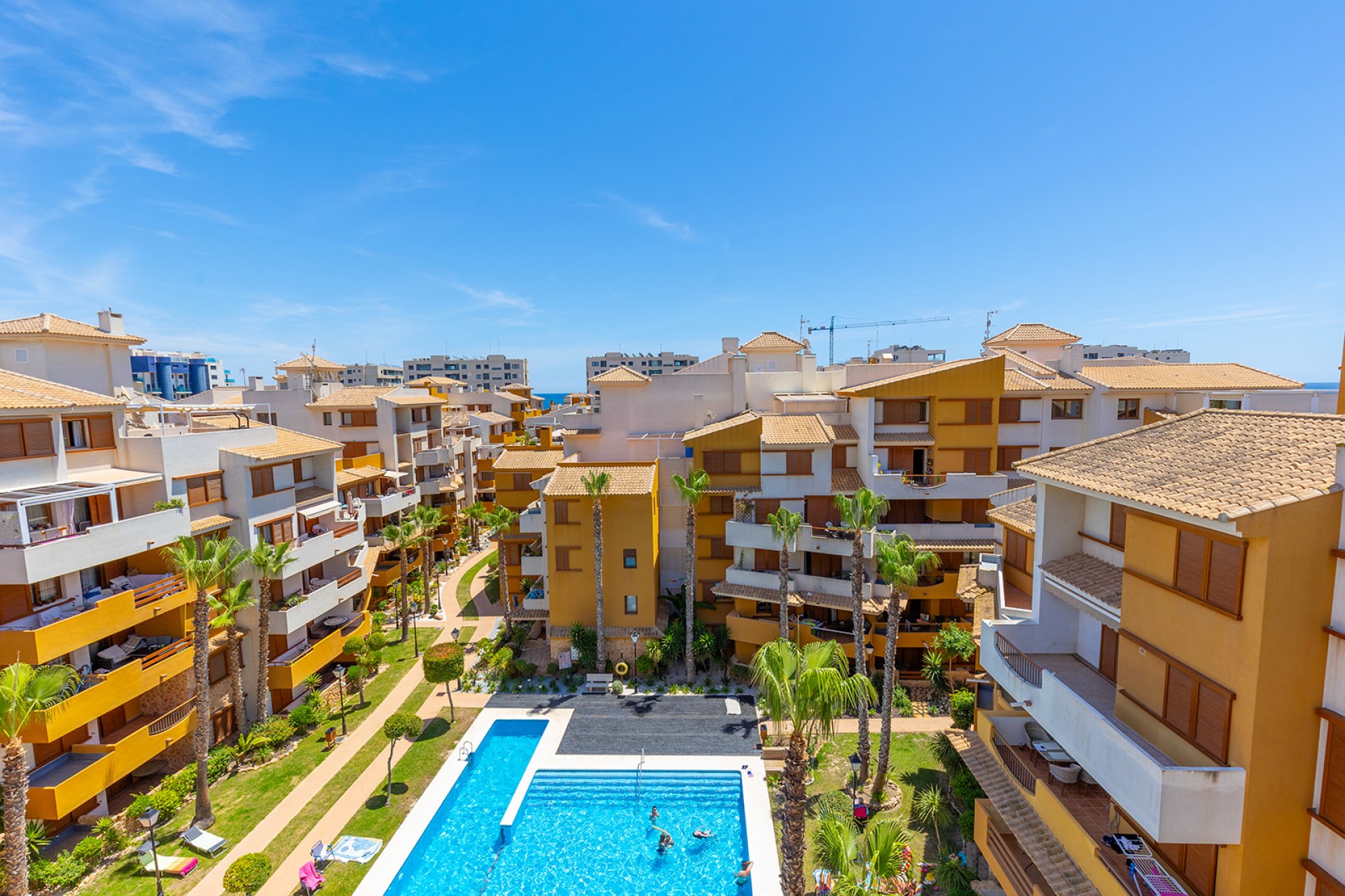 Resale - Penthouse -
Punta Prima - Costa Blanca