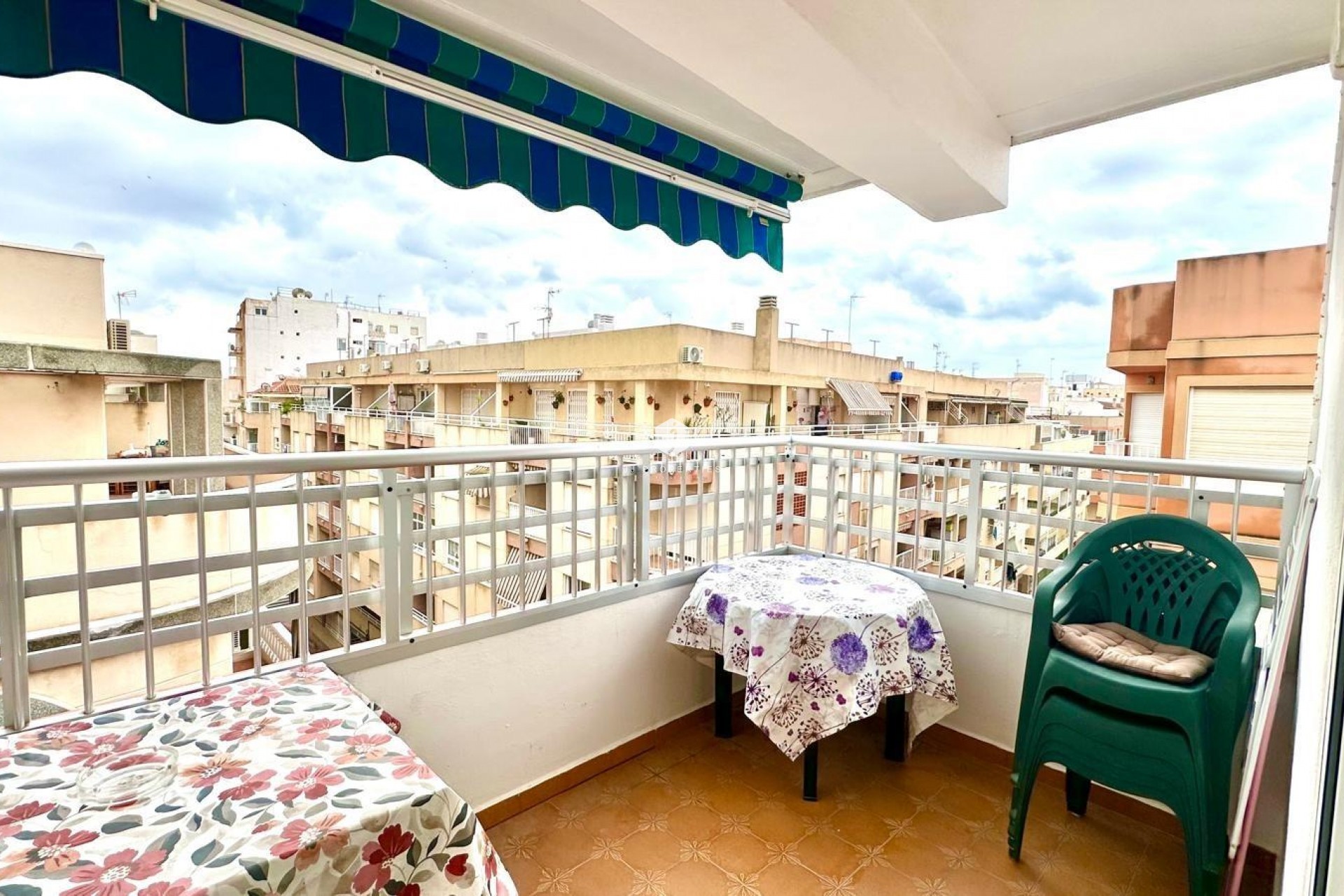 Resale - Penthouse -
Torrevieja - Centro