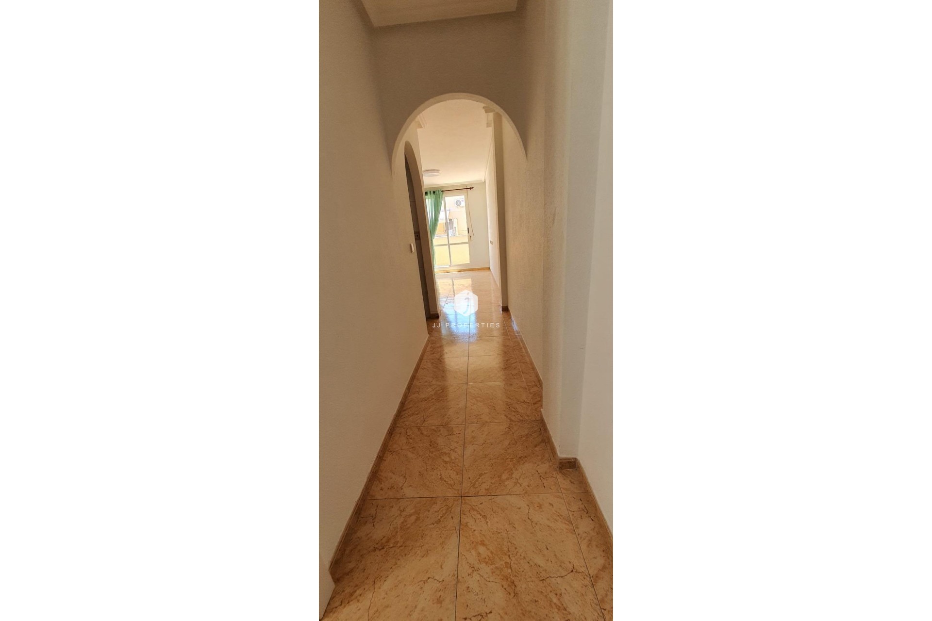 Resale - Penthouse -
Torrevieja - Centro
