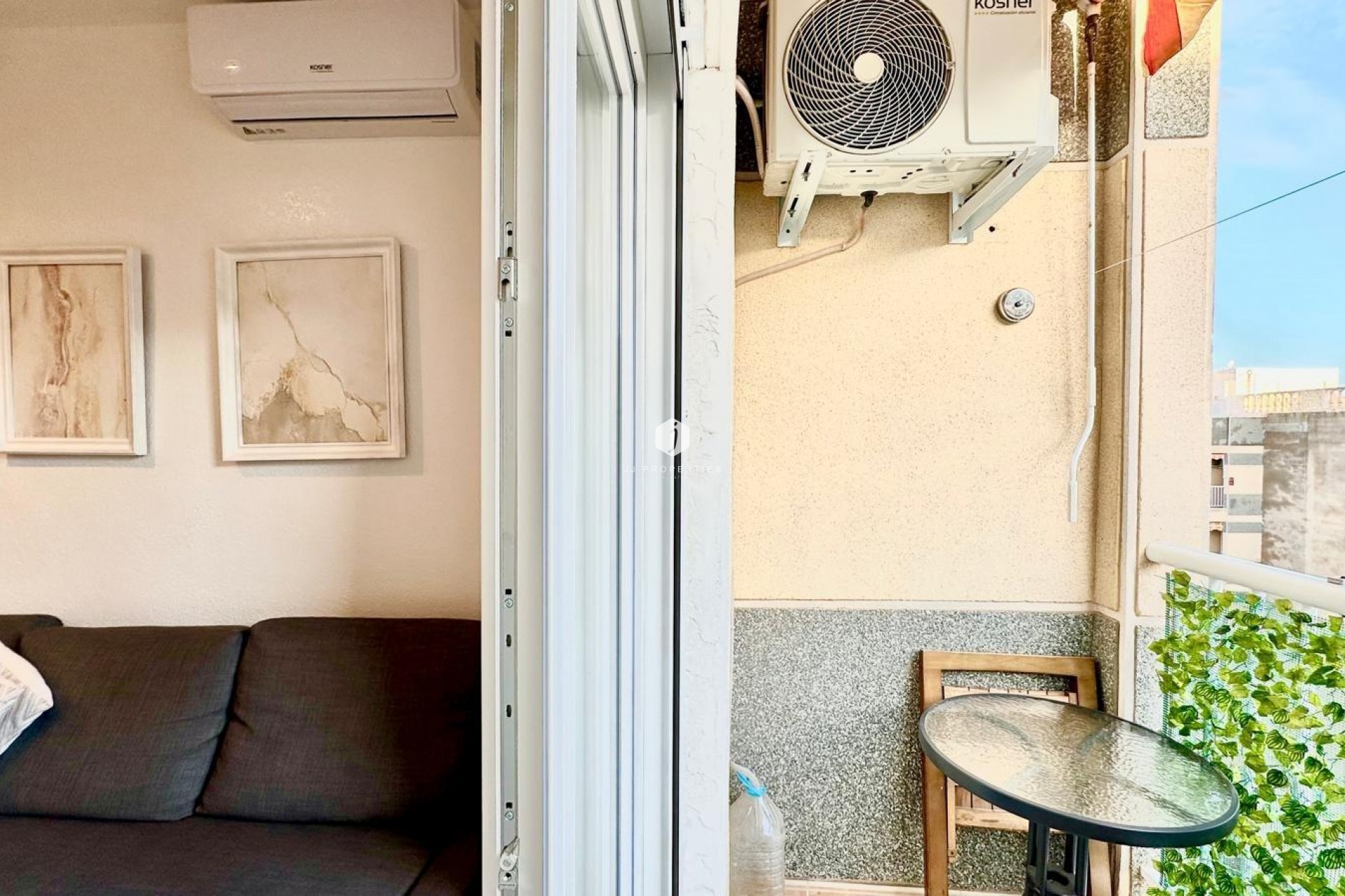 Resale - Penthouse -
Torrevieja - Centro