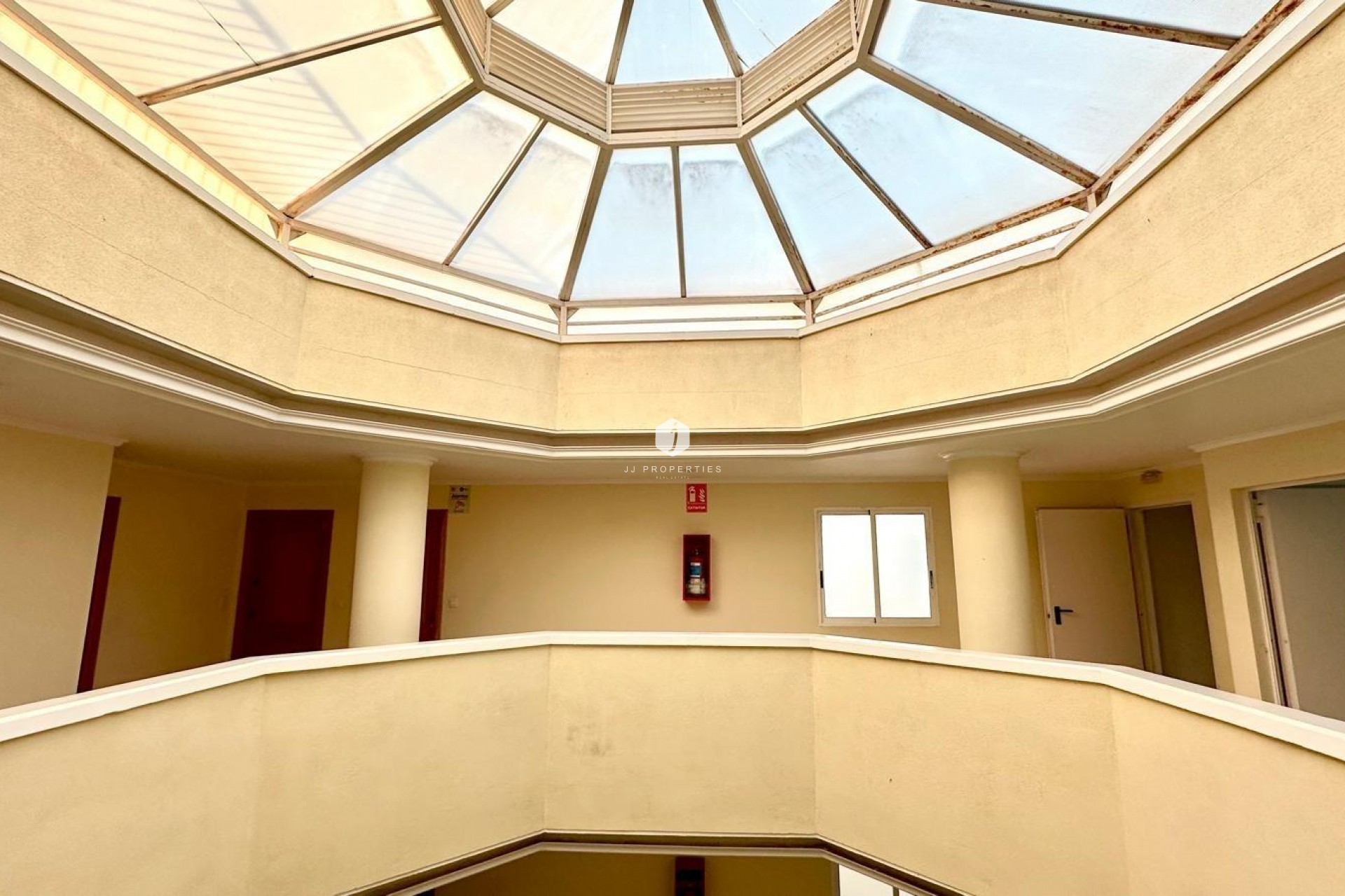 Resale - Penthouse -
Torrevieja - Centro