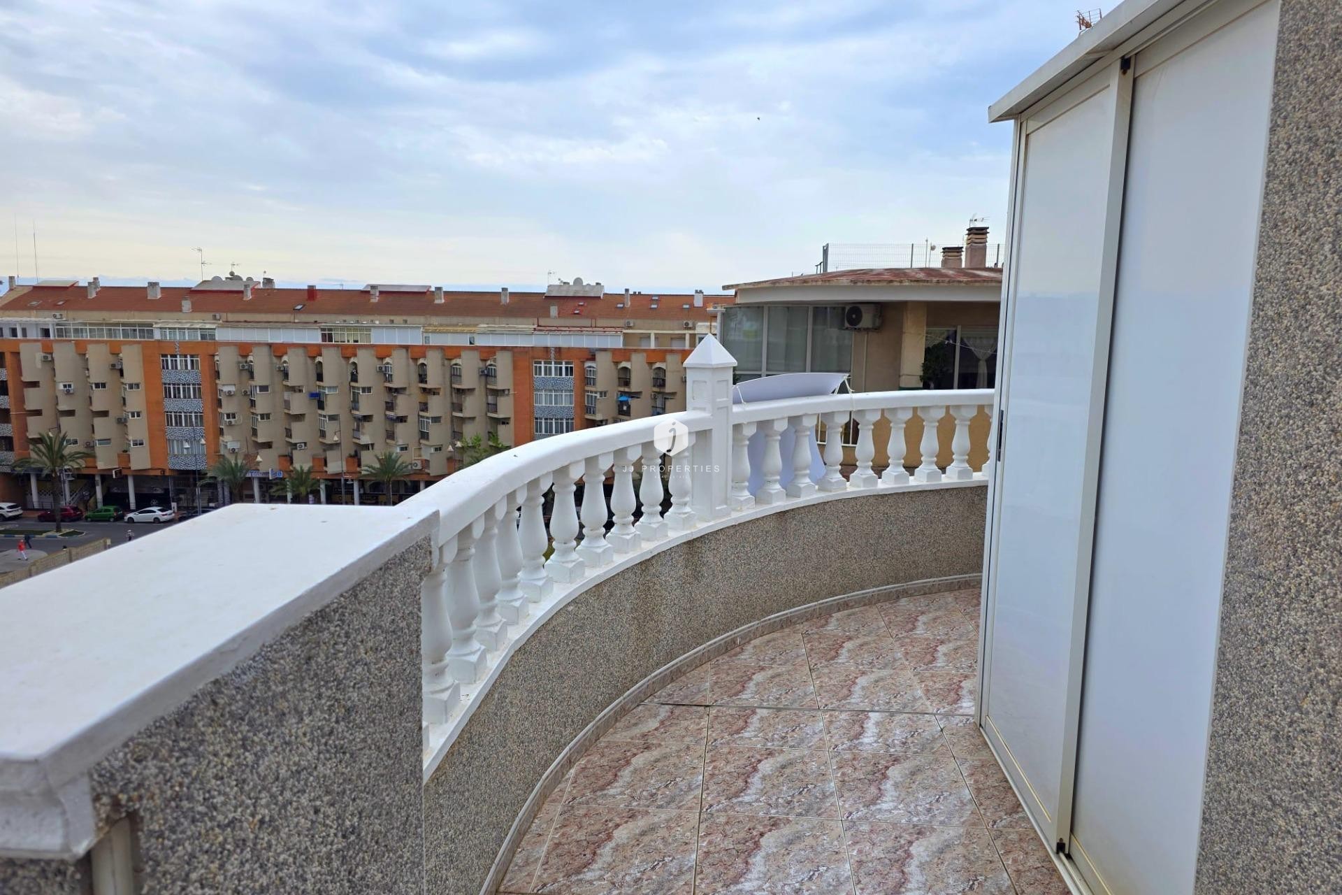 Resale - Penthouse -
Torrevieja - Estacion de autobuses