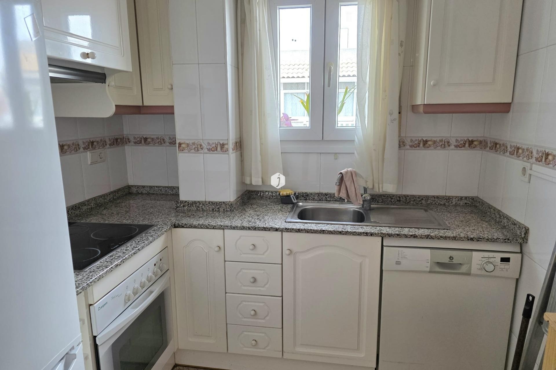 Resale - Penthouse -
Torrevieja - Estacion de autobuses